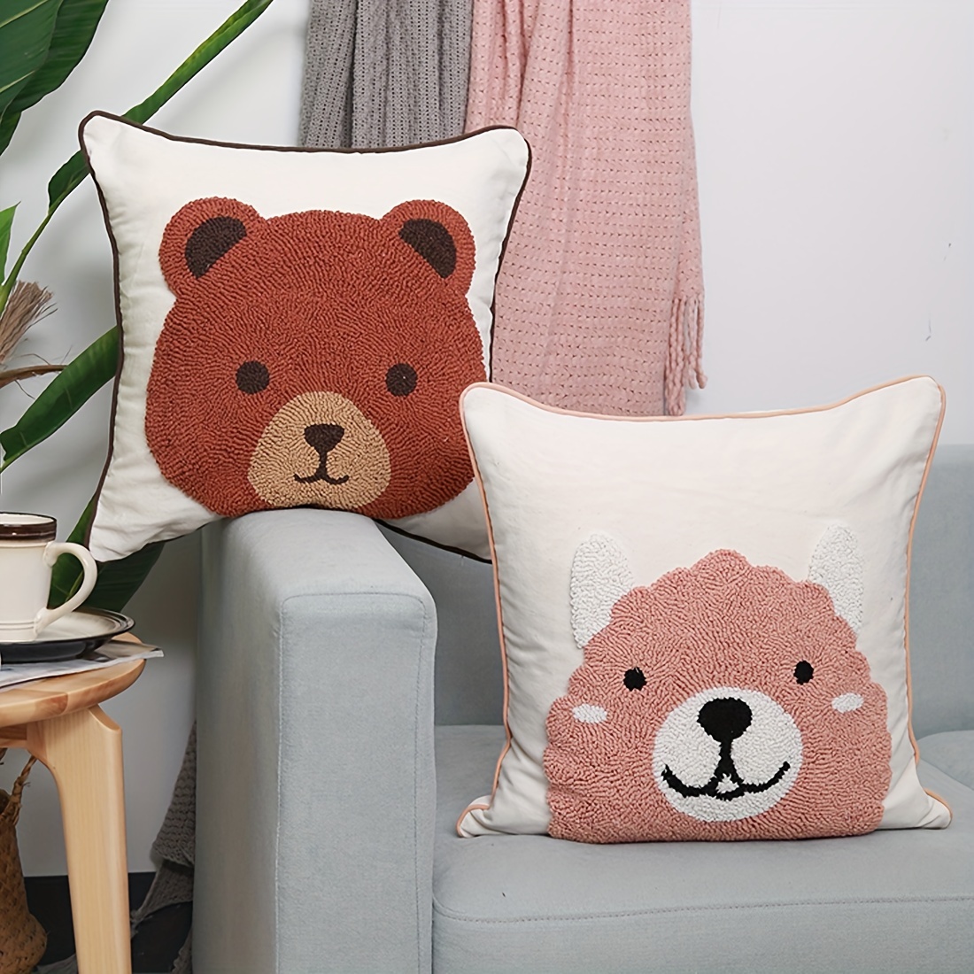 Acheter Housse de coussin en forme d'ours de dessin animé, décoration de  canapé, chambre d'enfant, Animal mignon, taie d'oreiller avec lettres  imprimées
