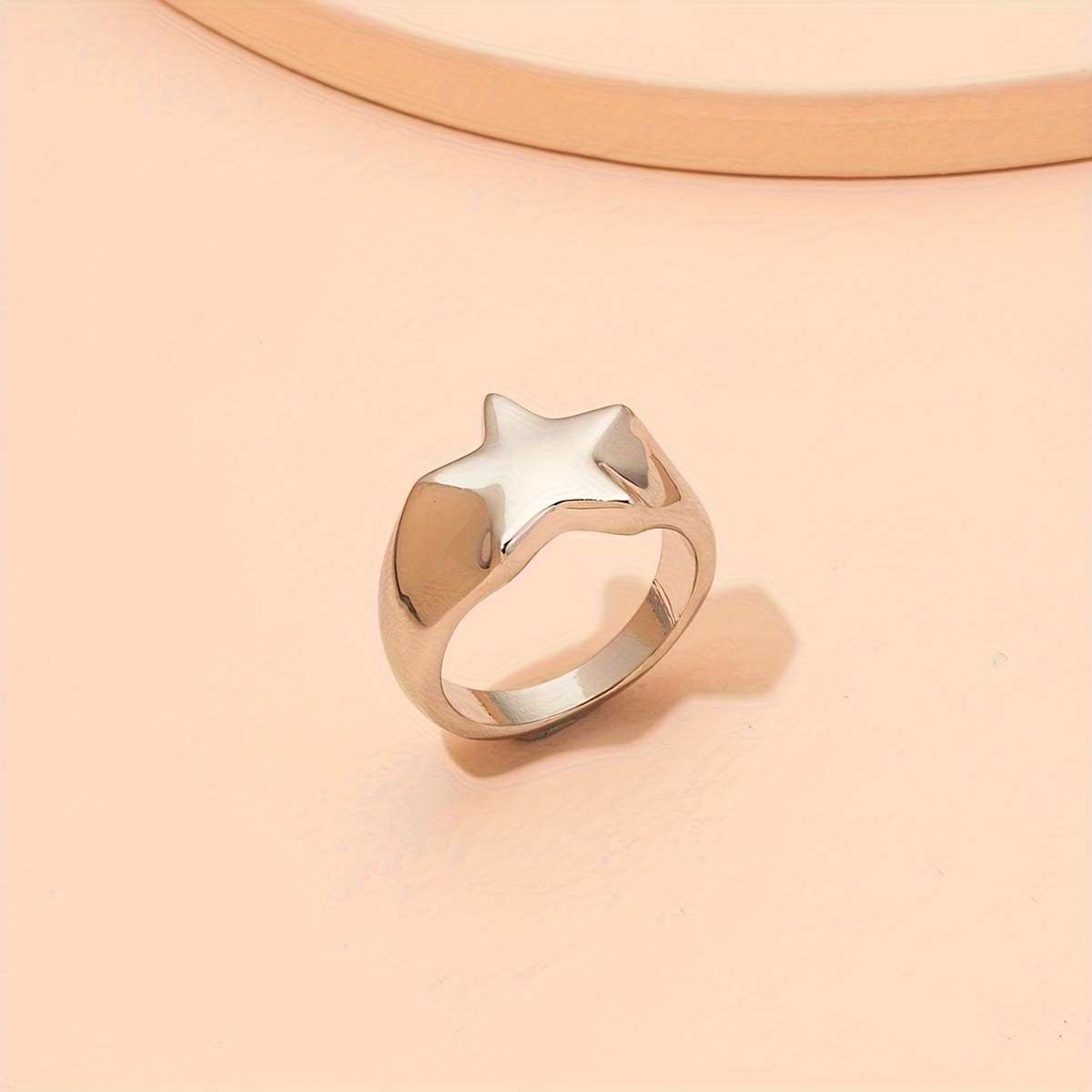 Image of A Stylish And Minimalist Women's Pentagram Ring In Golden Color.