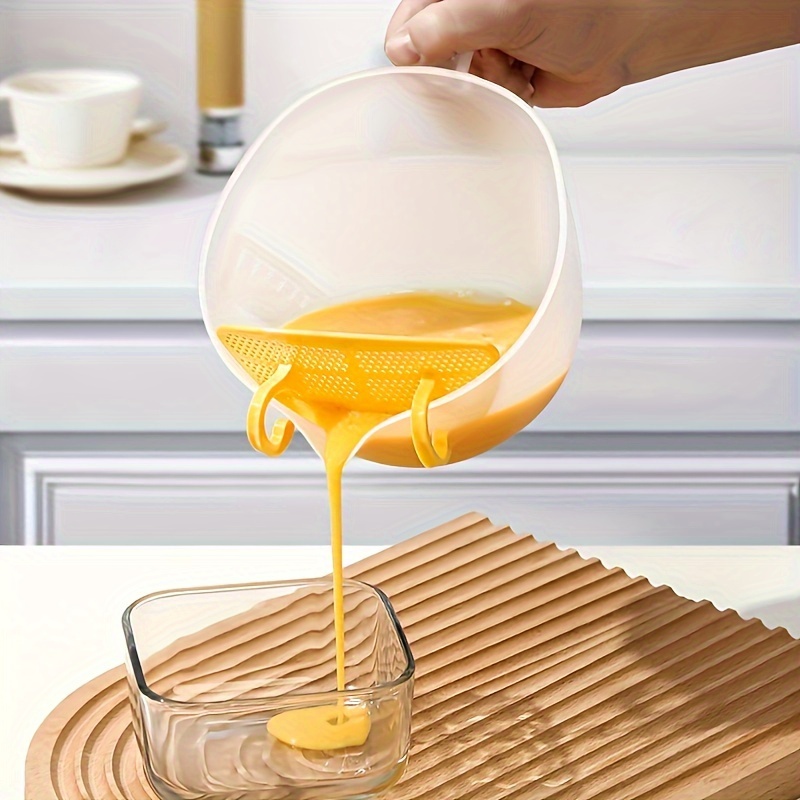 Egg Liquid Measuring Bowl Filter Measuring Cups, Liquid Measuring Cups, Egg  Filter, Large Capacity Transparent Stirring Egg Strainer Bowl With  Ergonomic Handle, Kitchen Supplies - Temu