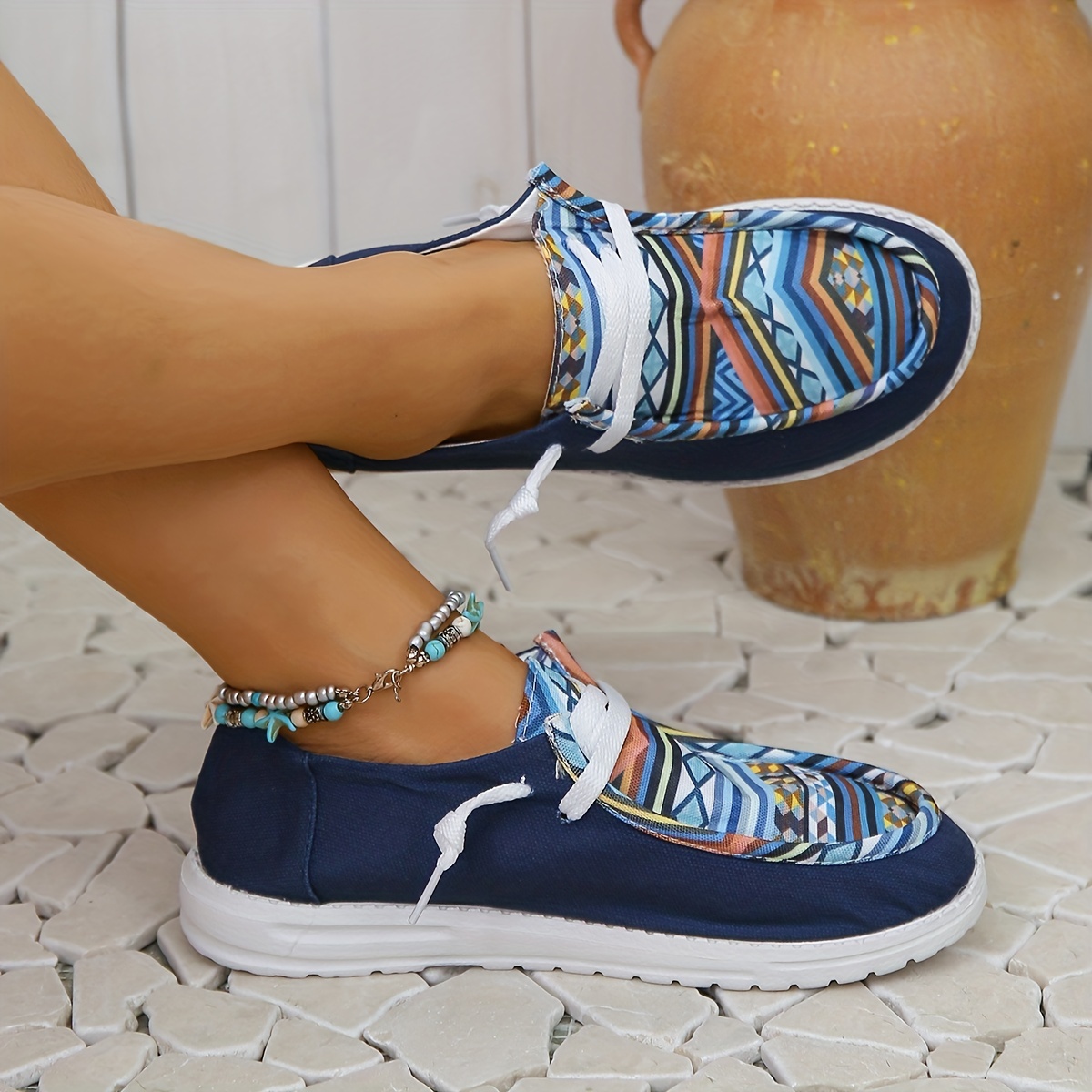 Geometric Pattern Canvas Shoes Lace Up Lightweight Outdoor Walking Shoes