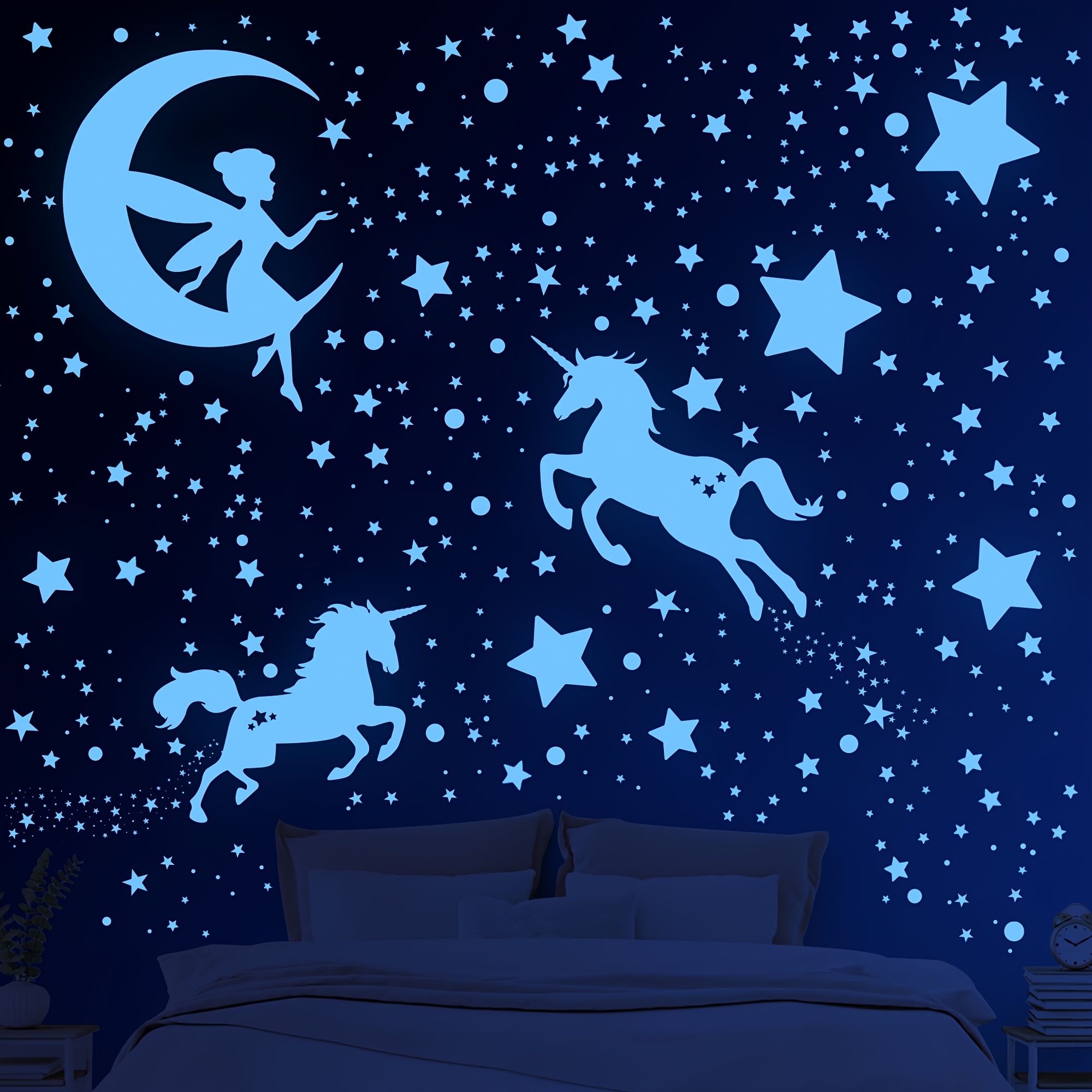 Image of 586pcs Glow In The Dark & Unicorn Wall Decals Suitable For Room, Self-adhesive Vinyl Stickers With Glow Under Uv/blacklight, Temporary, Wall Decals, For Plastic Ceiling And Walls