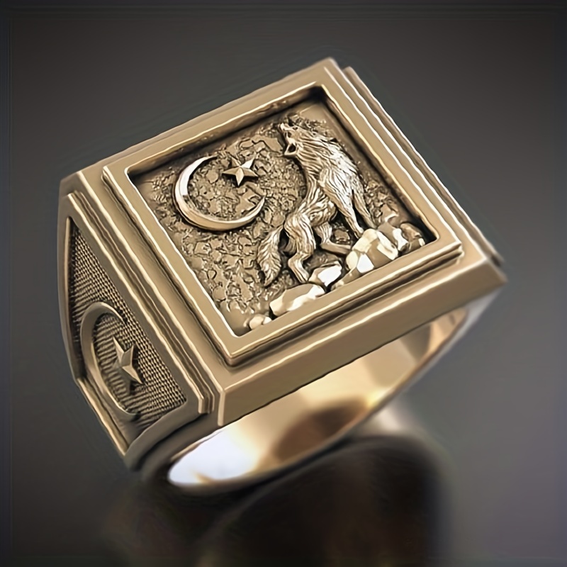 Men's Vintage Ring With Wolf & Moon Pattern
