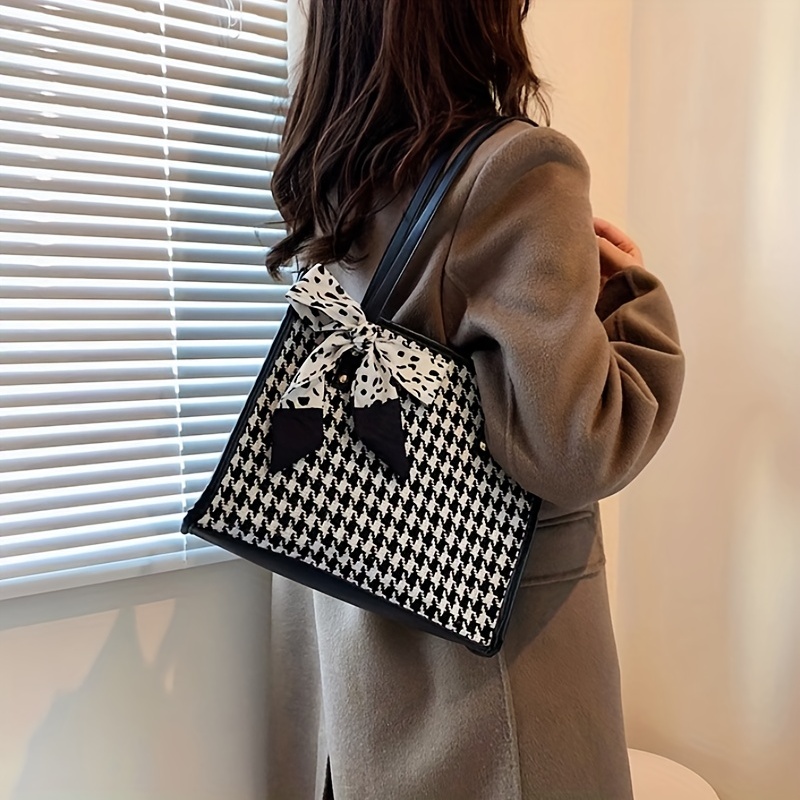 Twilly Scarf Decor Geometric Pattern Shoulder Bag