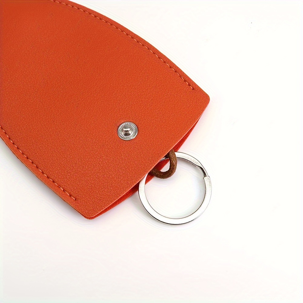 URAQT Ausziehbares Schlüsseletui,2 Stück Unisex Schlüsseltasche Tragbarer  Ausziehbarer Autoschlüsselhalter PU Schlüsseletui Fall für Autoschlüssel  Schlüsselmäppchen Hirsch-Orange+Grün : : Fashion