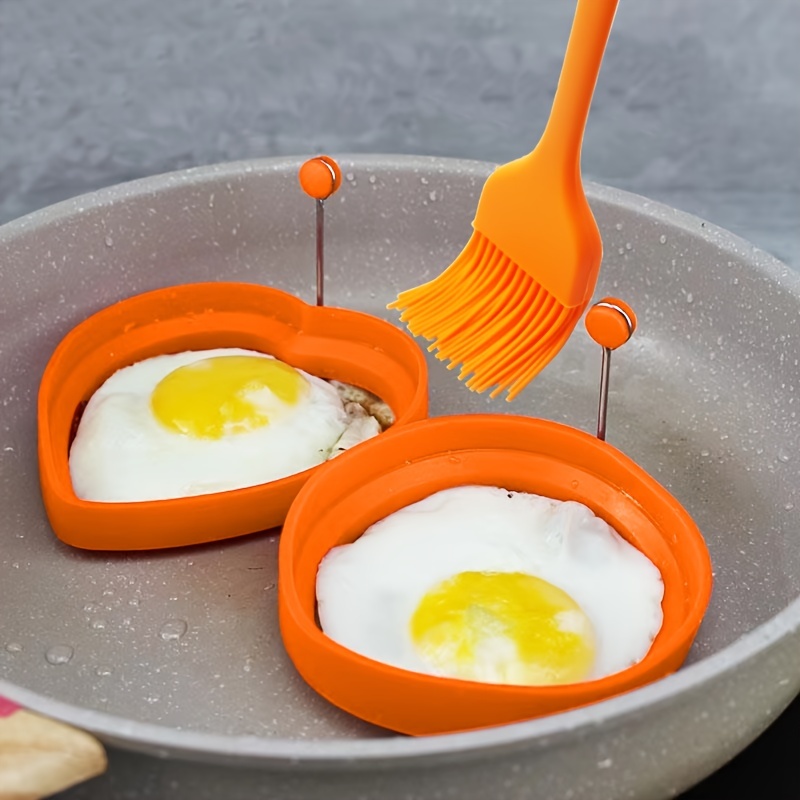 3pcs Egg Frying Tool Set, Round Heart Shaped Mold, Silicone Egg Fryer With  Oil Brush, Household Baking Egg Mold