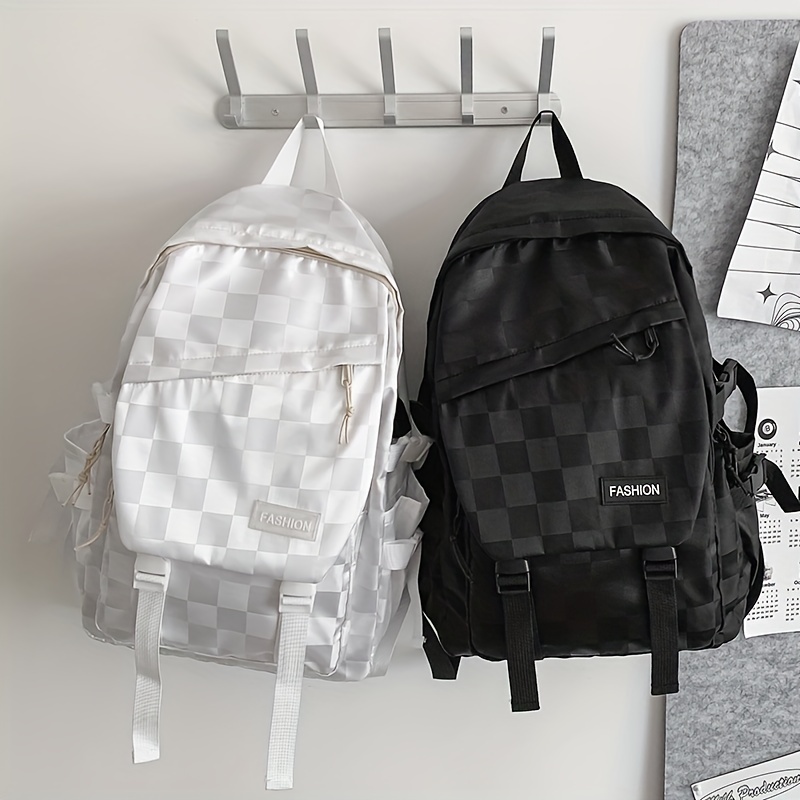Men's backpack, travel bag, fashionable plaid black backpack