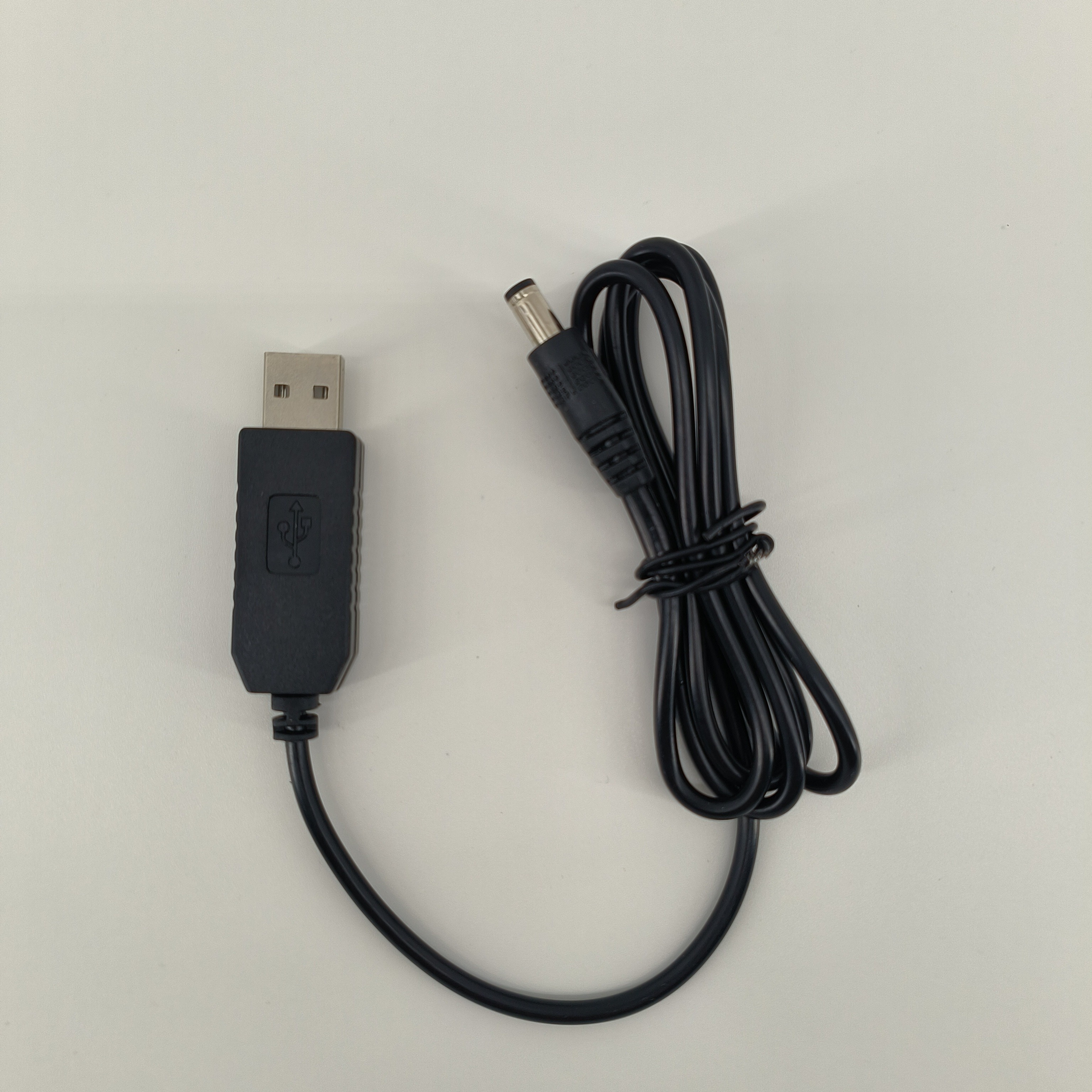 USB 5V ZU 8,4V 9V 12V Netzteil Kabel 5,5MM * 2,1MM DC Stecker Spannung  Transformator Draht