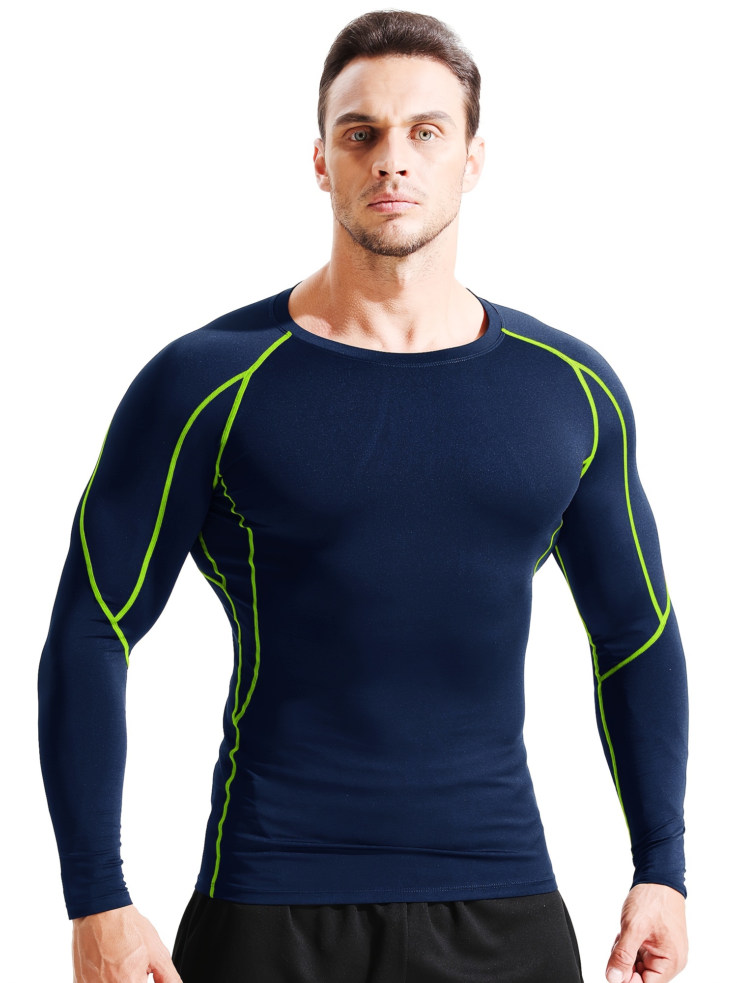 The 7 Best Men's Thermal Compression Shirts for Winter Workouts