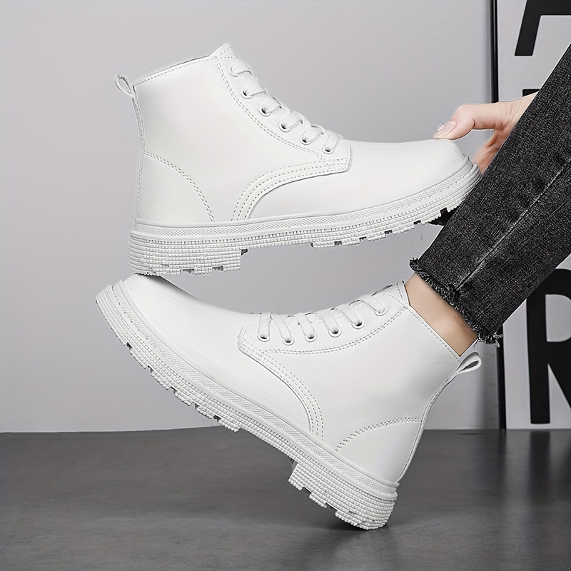 Blancas  12 botas con cordones para rendirse al calzado