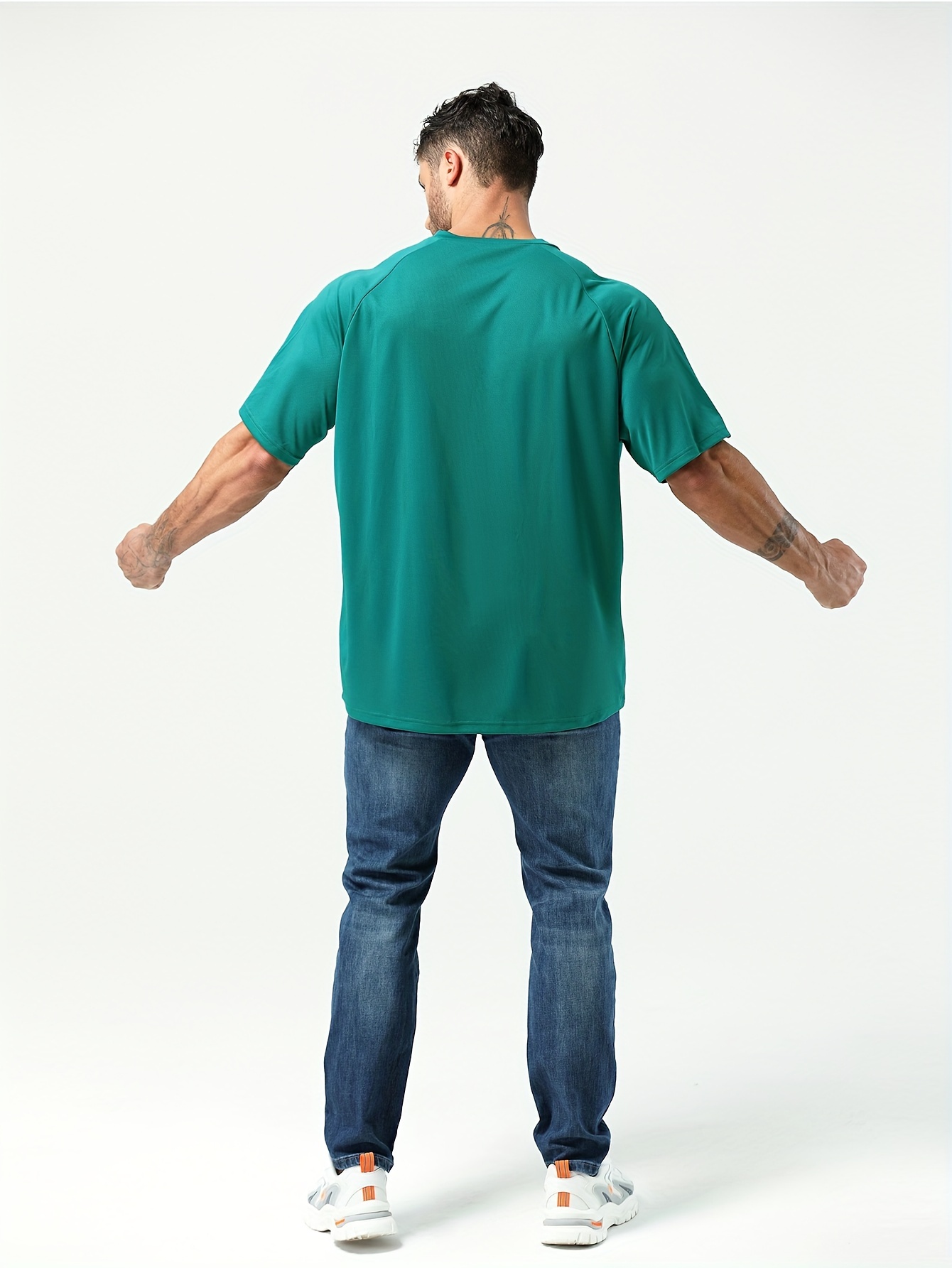 Plus Size Men's Solid T-shirt, Casual Comfy Crew Neck Short Sleeve Tee For Summer Outdoor, Men's Clothing