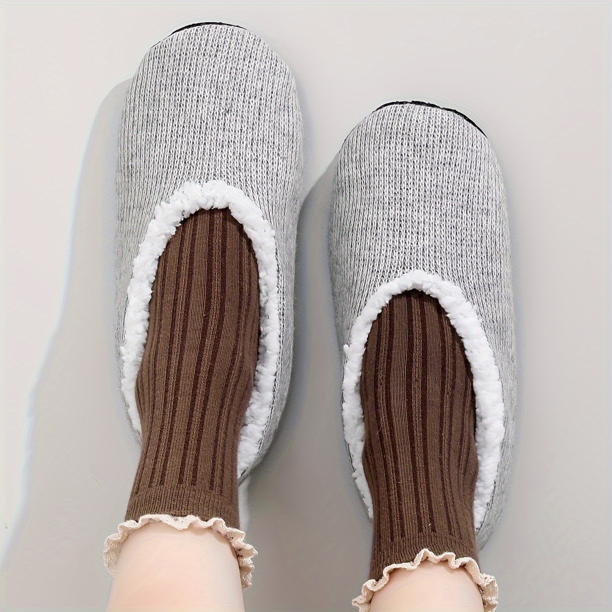 Breslatte Non Slip Socks Hospital Socks with Grips for Women Grip Socks for  Wome
