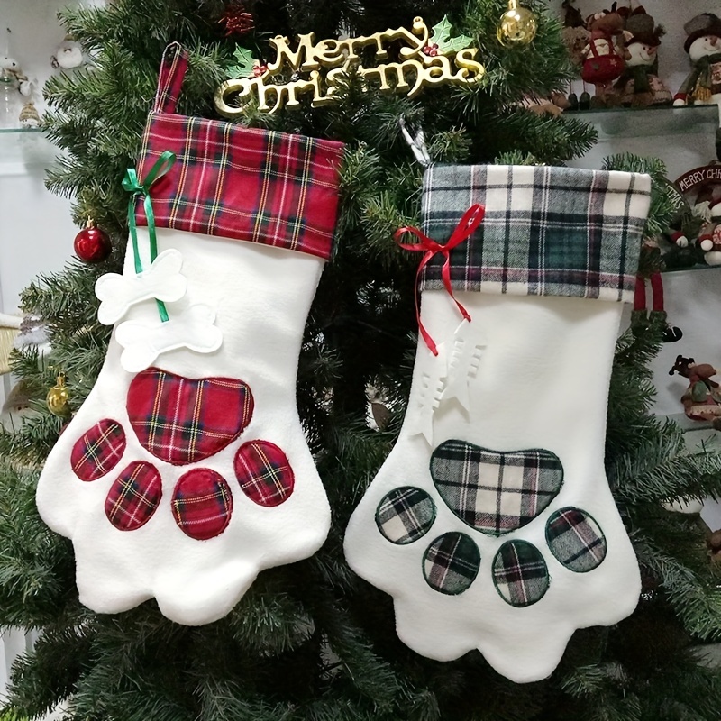 

1pc, Christmas Decorated Gingham Goody Bag For Dogs Paw Hanging Christmas Decorations Stocking Pet Christmas Stockings
