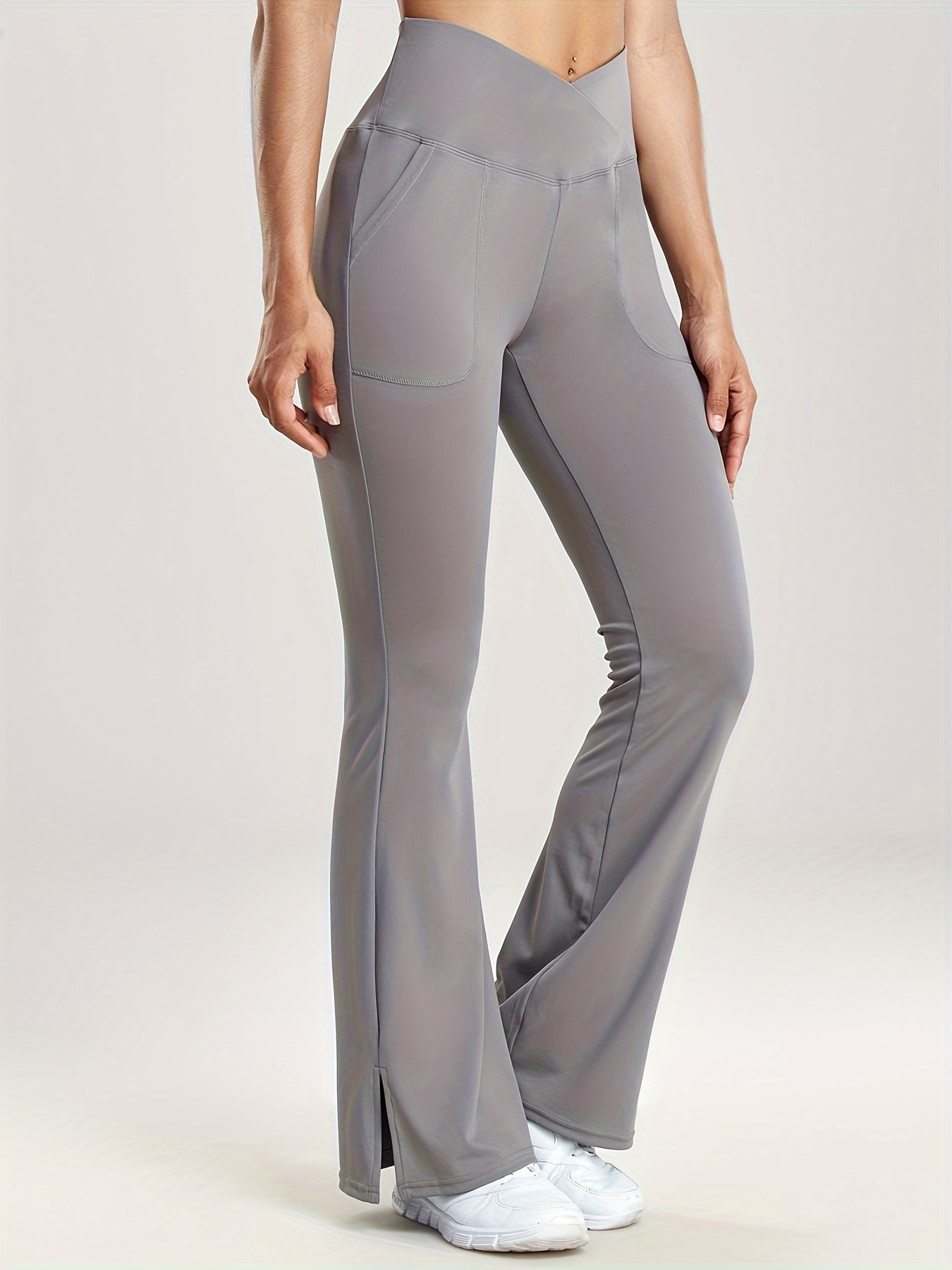 V WAIST FLARED YOGA PANTS WITH POCKETS - Olive / L  Flared yoga pants, Yoga  pants with pockets, Flare leggings