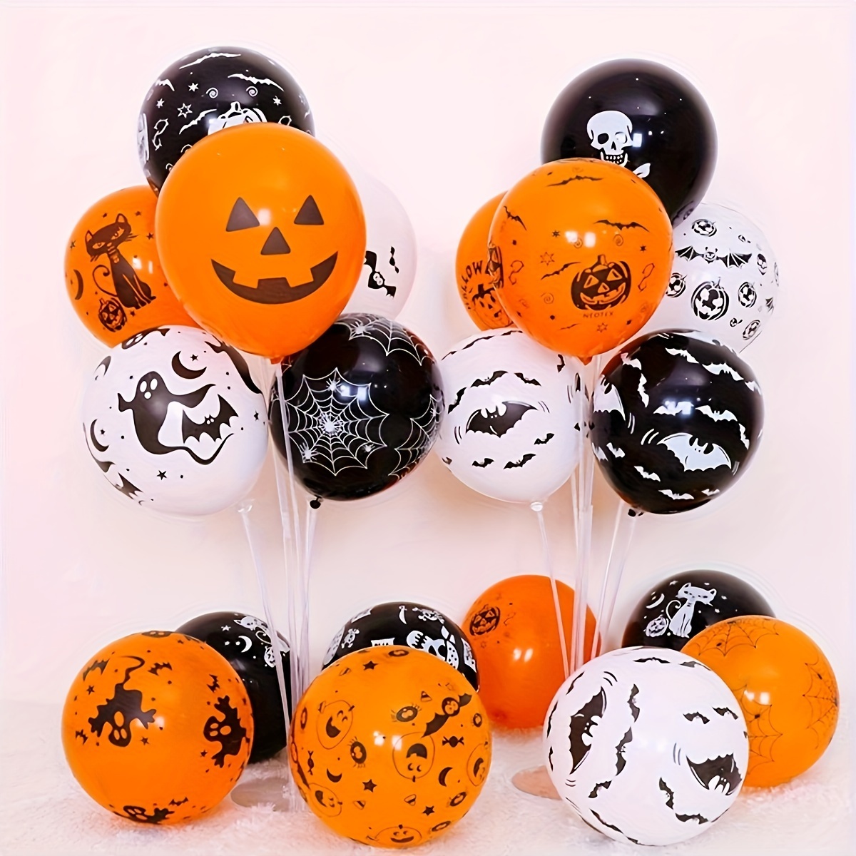 GUBOOM 50pcs Ballons d'Halloween, Ballons Effrayants en Latex D'halloween,  Ballon Toile d'araignée Crâne Fantôme Citrouille pour Décoration de Fête  d'horreur à la Maison de Barre d'Halloween : : Cuisine et Maison