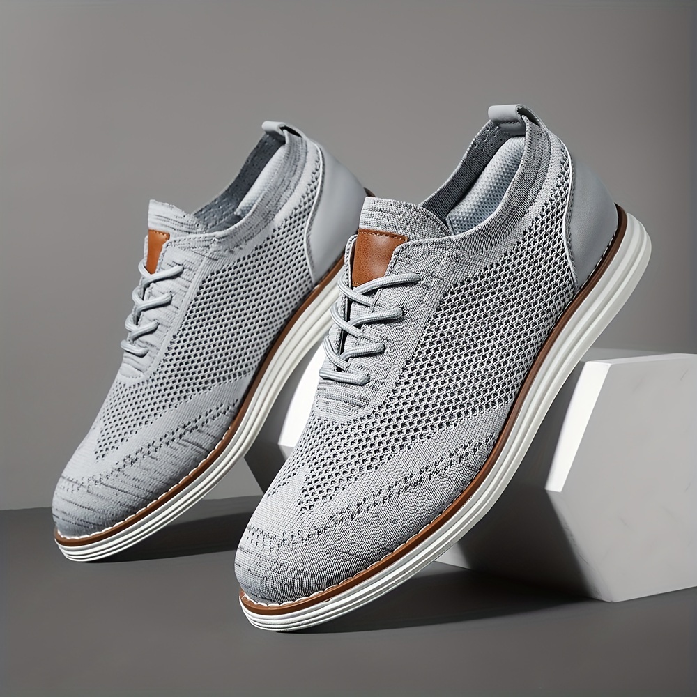Men's Lightweight Sneakers - Athletic Shoes - Breathable Lace-ups