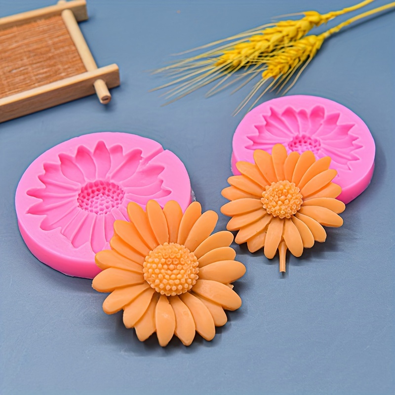

2pcs, Sunflower Fondant Molds, 3d Silicone Molds, Daisy Candy Molds, Chocolate Molds, For Diy Cake Decorating Tool, Baking Tools, Kitchen Accessories