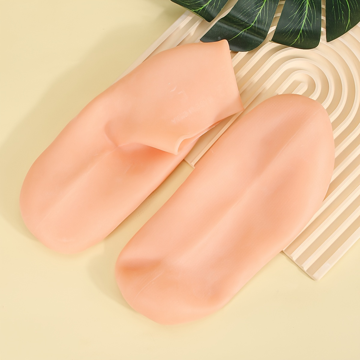 1 Pair Of Moisturizing Short Socks For Dry, Cracked, And Rough Skin, Pedicure Socks For Women And Men, Foot Care Tools To Soften And Feet
