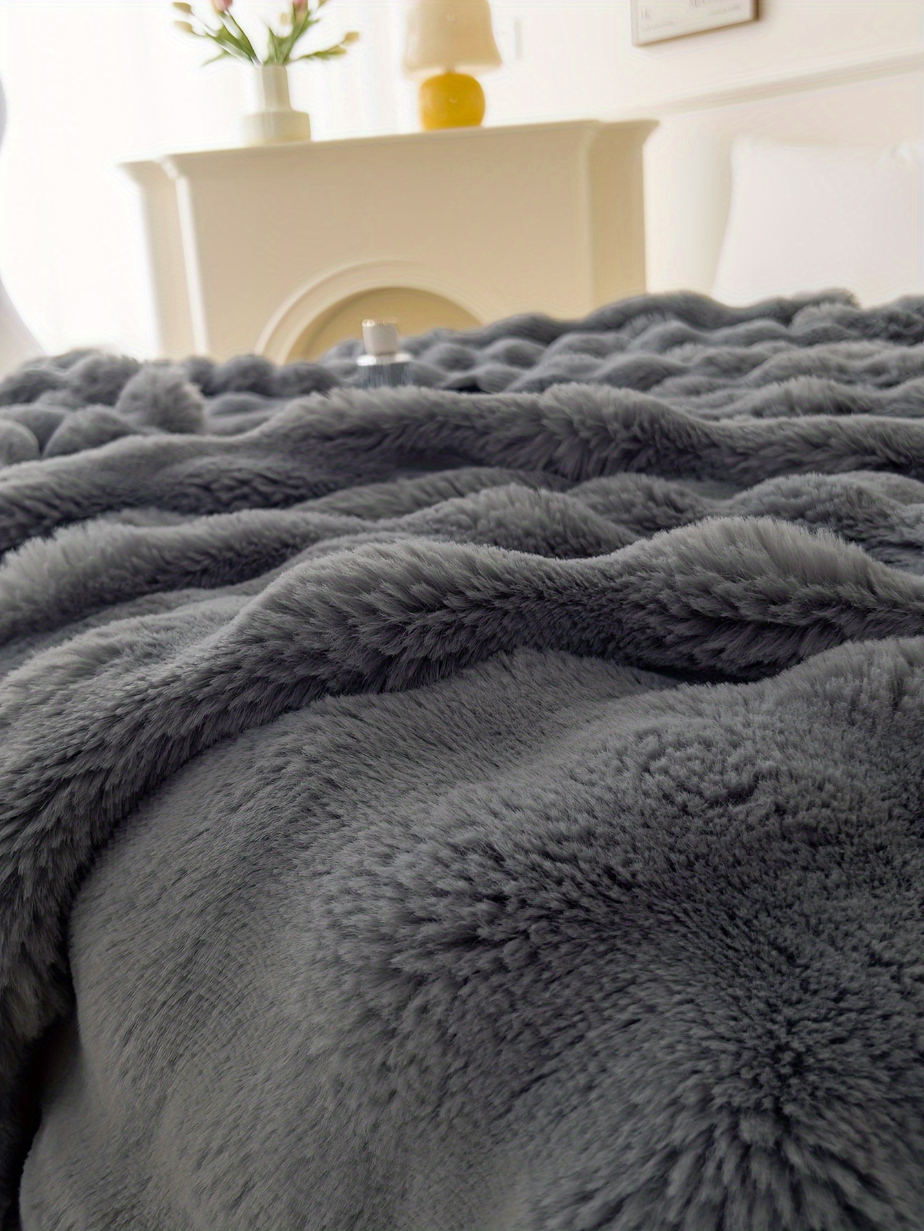 1pc solid color polyester thickened blanket   rabbit short plush blanket bed blanket multi purpose gift blanket for   details 20