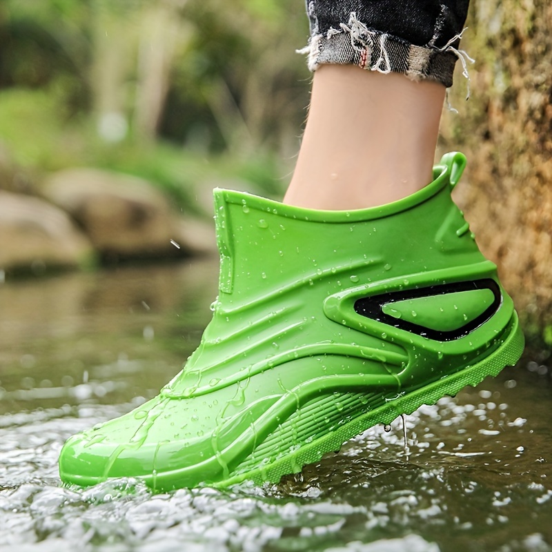 Velvet and thickened rain boots for men, all-in-one velvet fashionable  non-slip cotton rain boots, new rider construction site fishing water shoes  and rubber shoes