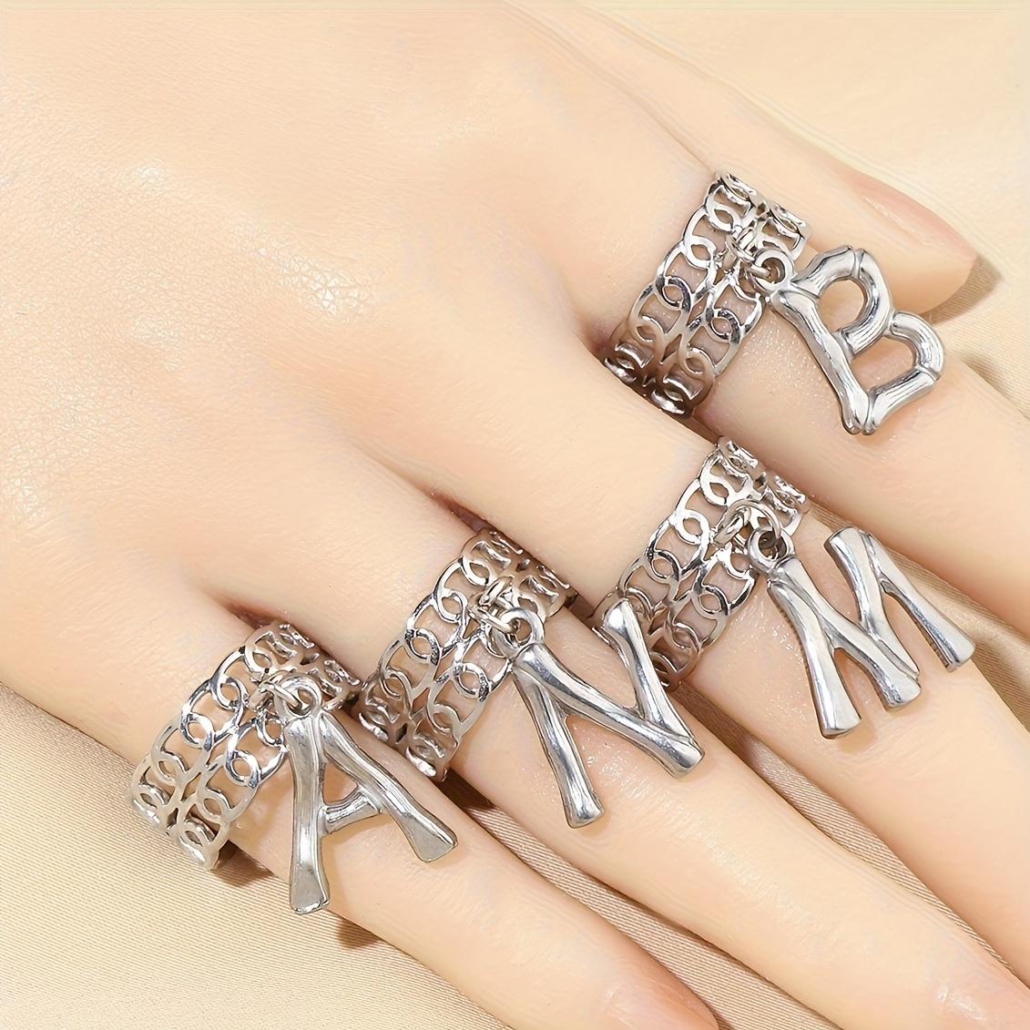 Chicque Punk Hand Chain Layered Finger Ring Claw Hand Bracelet Wedding  Party Hand Jewelry for Women and Girls (Silver)