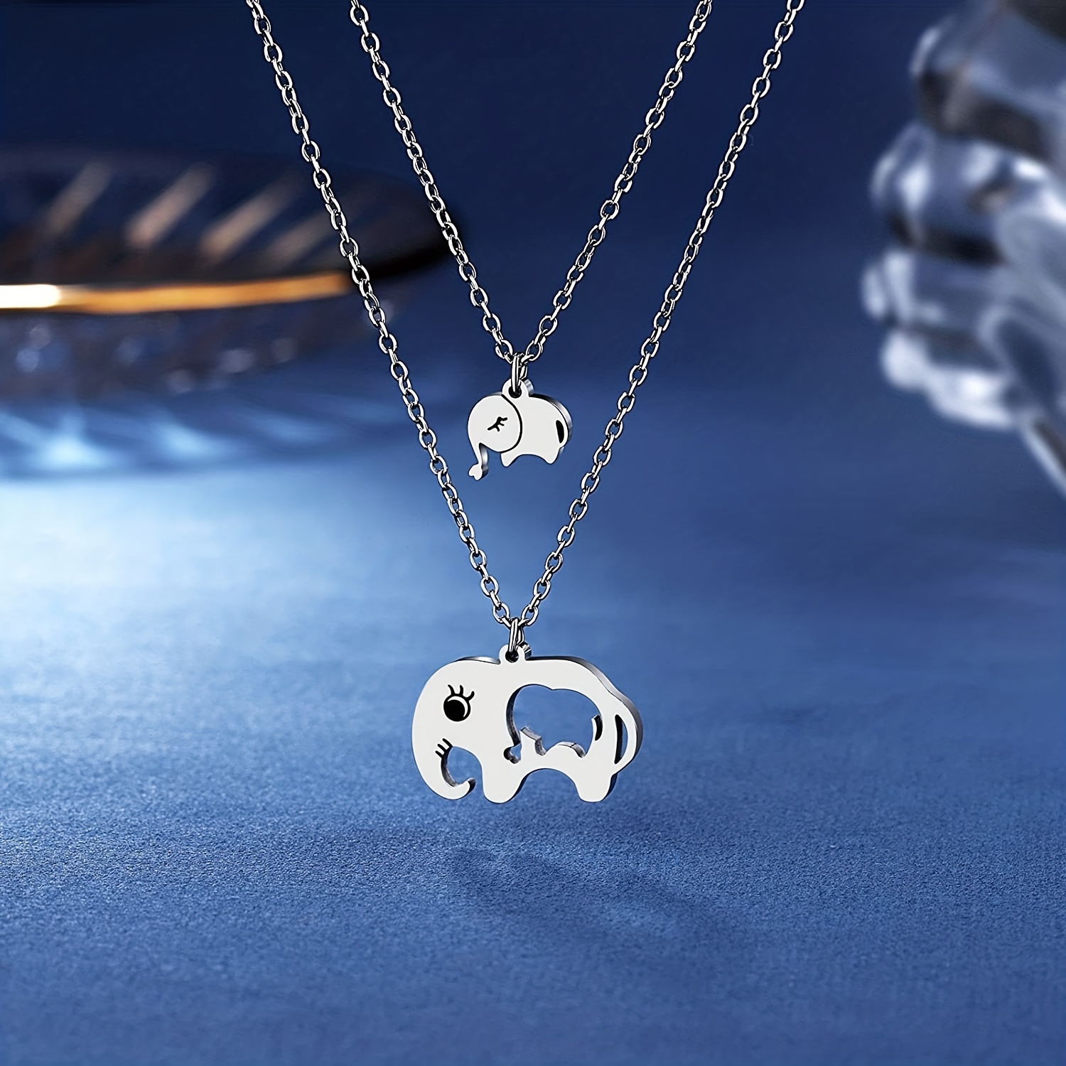 2pcs creative cute trendy silver plated elephant pendant necklace decorative accessories holiday birthday gift for mom and daughter 1