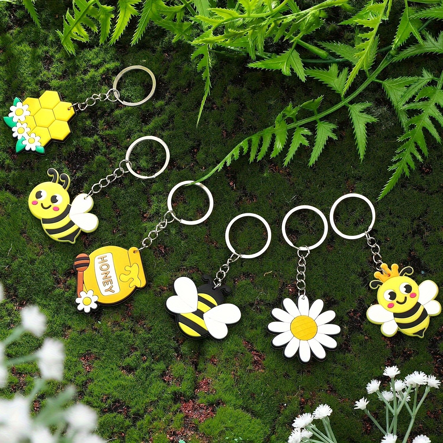 Cute Bee Keychain Bumble Bee Bag Charm Queen Bee Gifts For Her