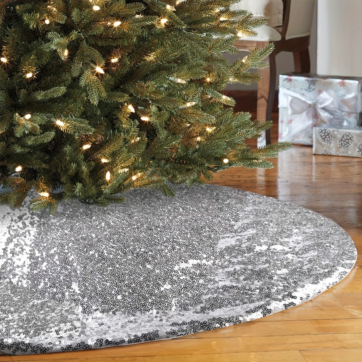 Silver tree outlet skirt 48 inch