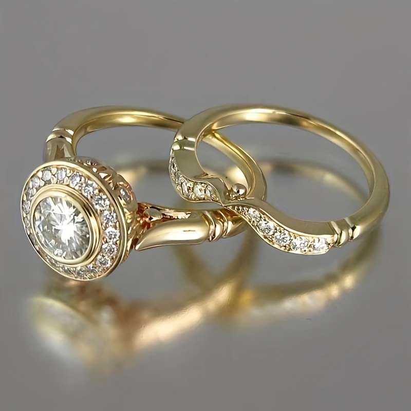 

2pcs Bague Halo Incrustée de Plaqué Or 18K Bijoux de Fiançailles et de Mariage pour la Mariée