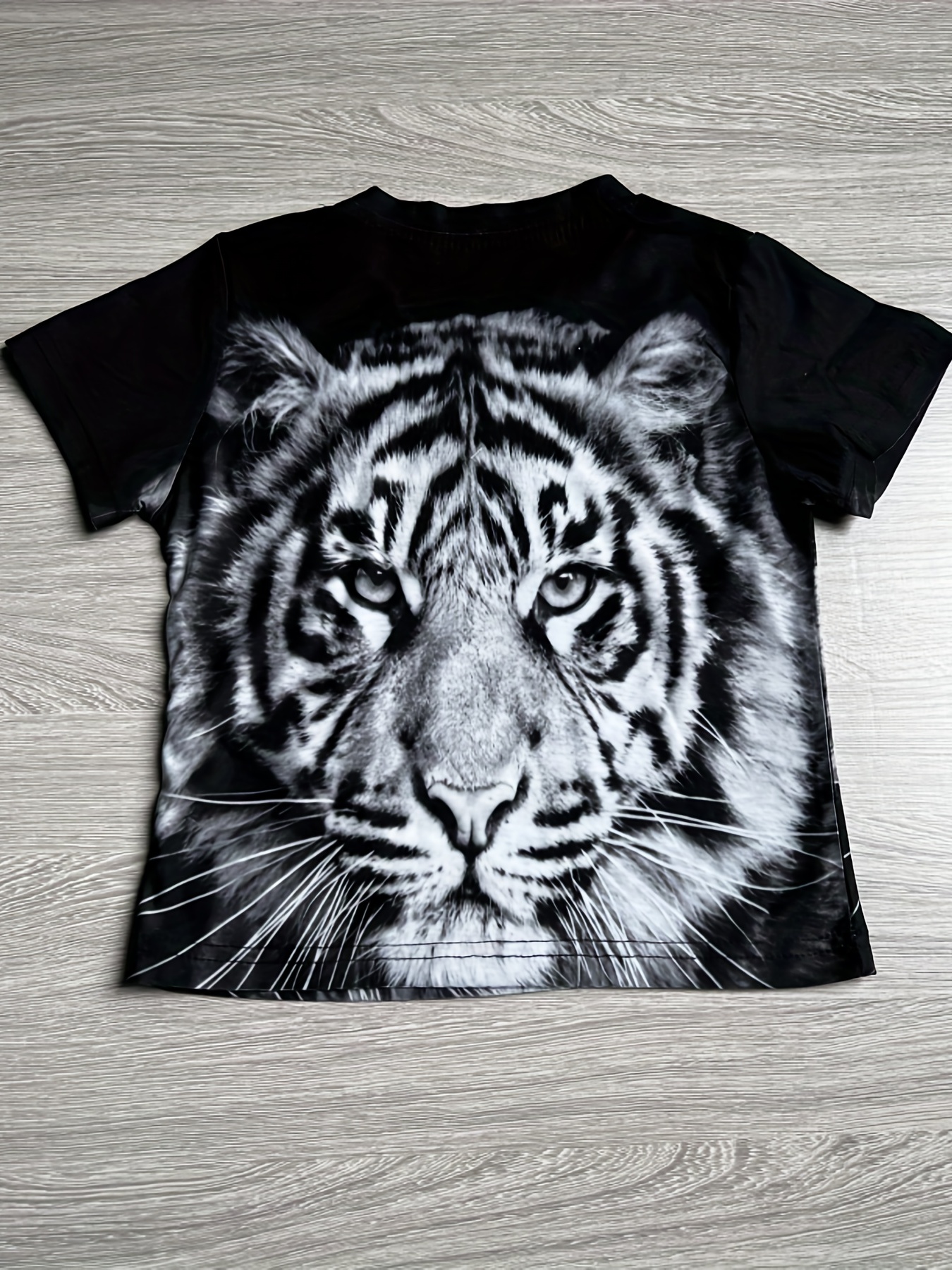 New Cartoon Design Tiger Print 3D T-shirt Lion Graffiti 3d Fashion Summer  Unisex T-shirt