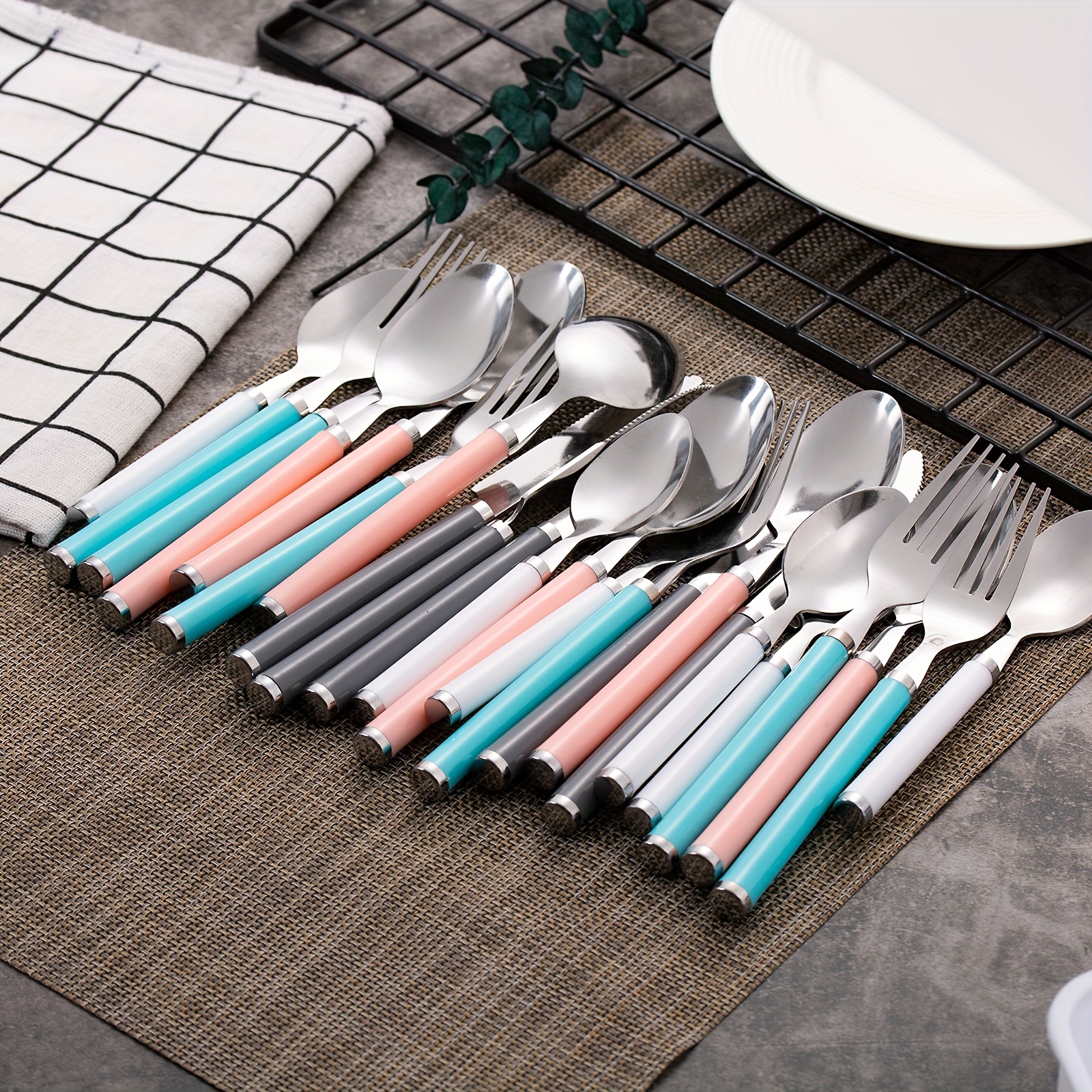 40-Piece Silverware Set for 8, Stainless Steel Flatware Cutlery Set for Home Kitchen Restaurant Hotel, Kitchen Utensils Set