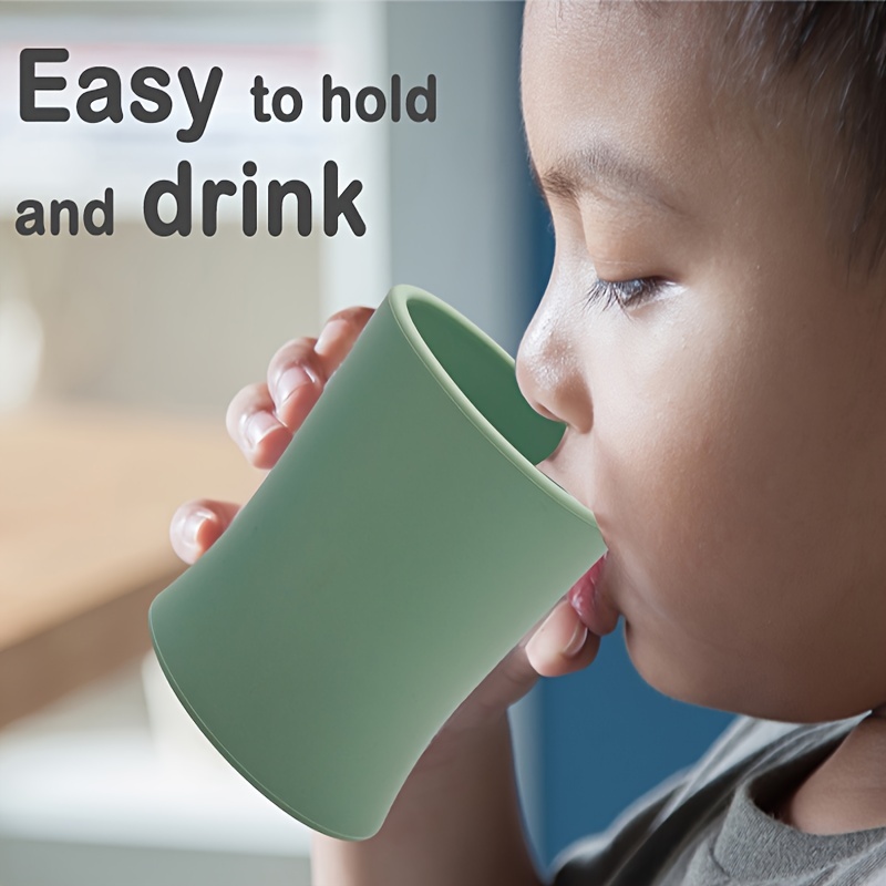  Vaso de entrenamiento de silicona para bebé, a prueba de  derrames, evita resbalones, con popote para niños pequeños de 6 meses  (lavanda) : Bebés