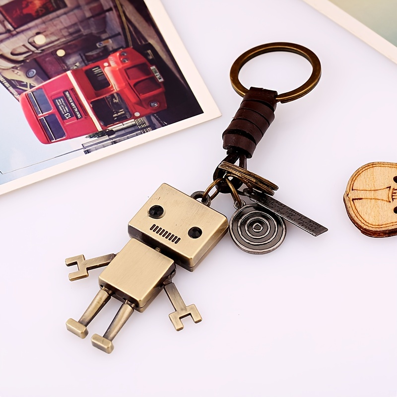 1pc Men Robot Charm Fashionable Keychain For Key Decoration