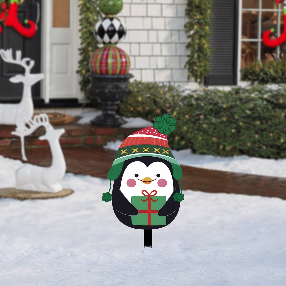 Décoration de Noël lumineuse en forme de pingouin à LED en métal avec  lumière, décoration d'ambiance de Noël pour Noël : : Maison