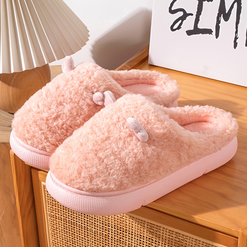 Slip resistant store slippers for womens