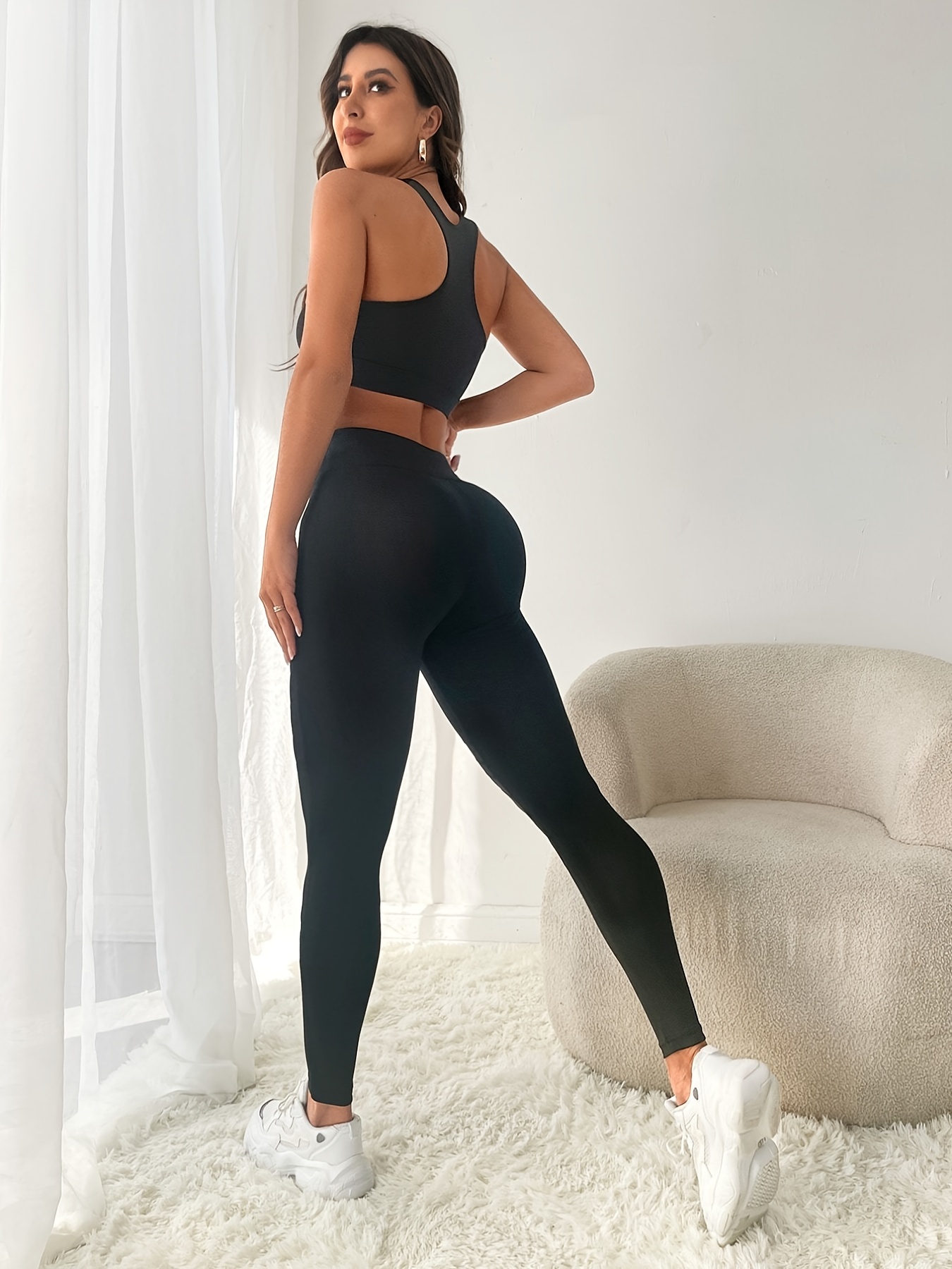 Women's Activewear: Sexy Black Criss cross Front Sports Bra - Temu