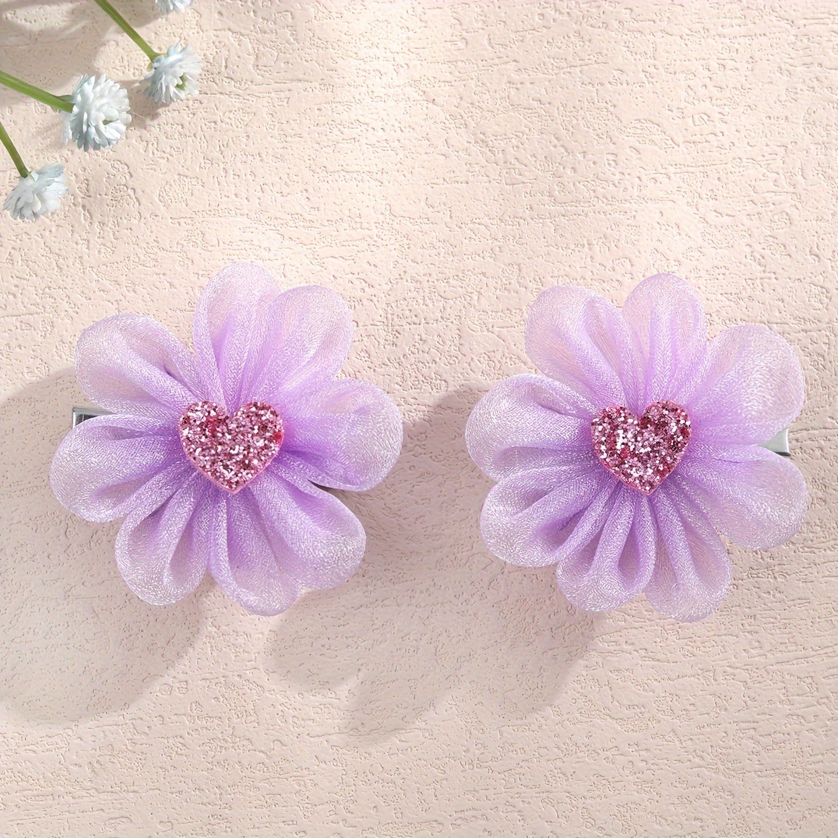 2個のかわいい花のヘアクリップ キラキラのハートのチュールの花の形の