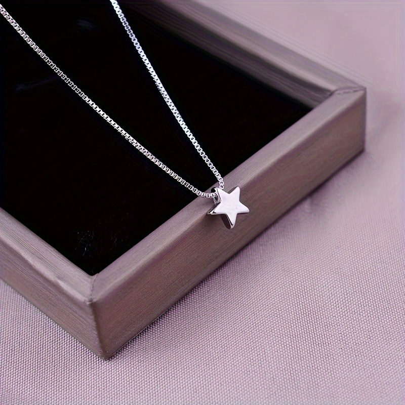 

Cute Pentagram Pendant Necklace For Girls, Simple Star Jewelry Gift