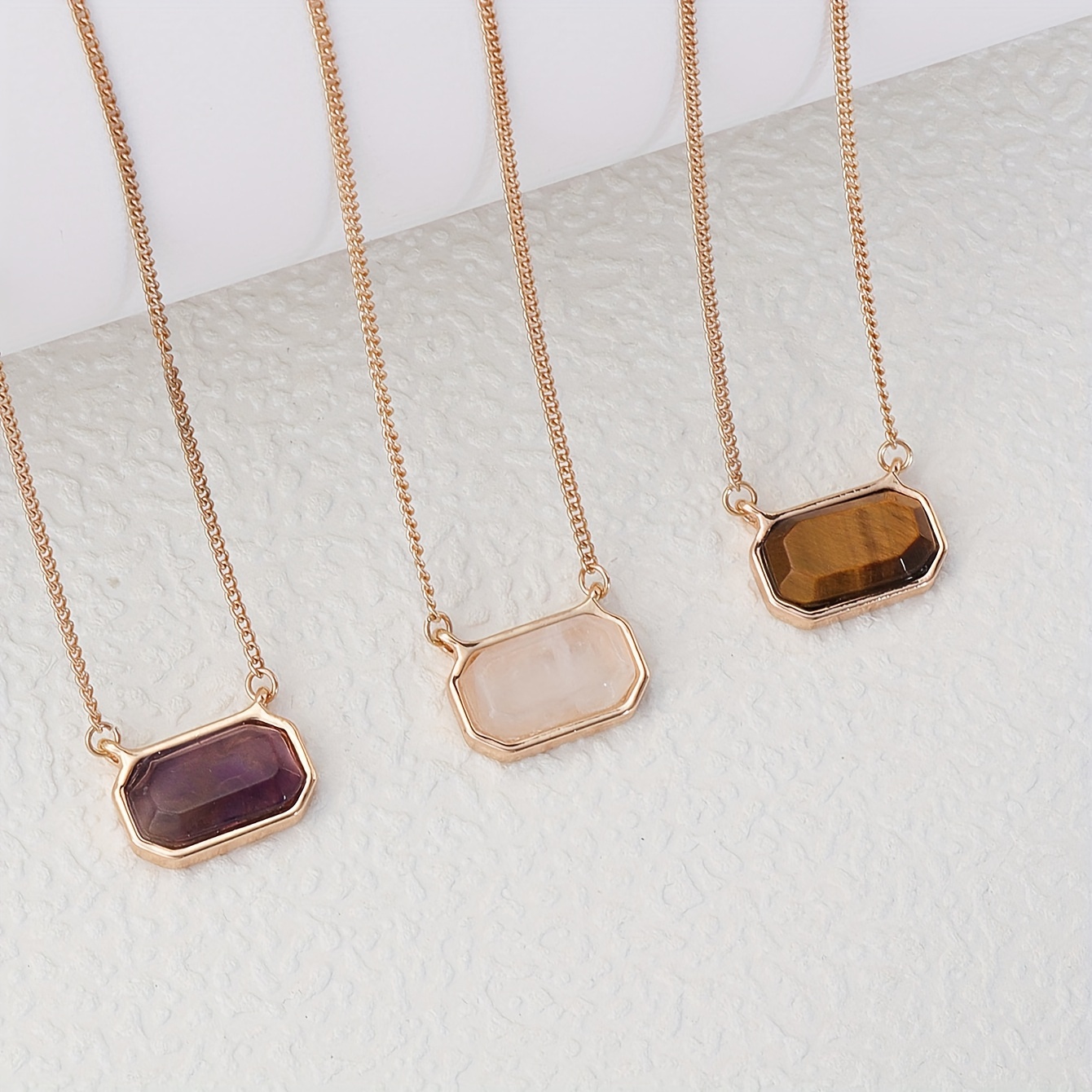 Natural Stone Fashion Short Necklace for Women