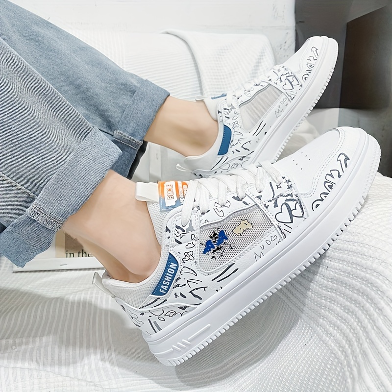 Men's Cartoon Graphic Lace-up Sneakers
