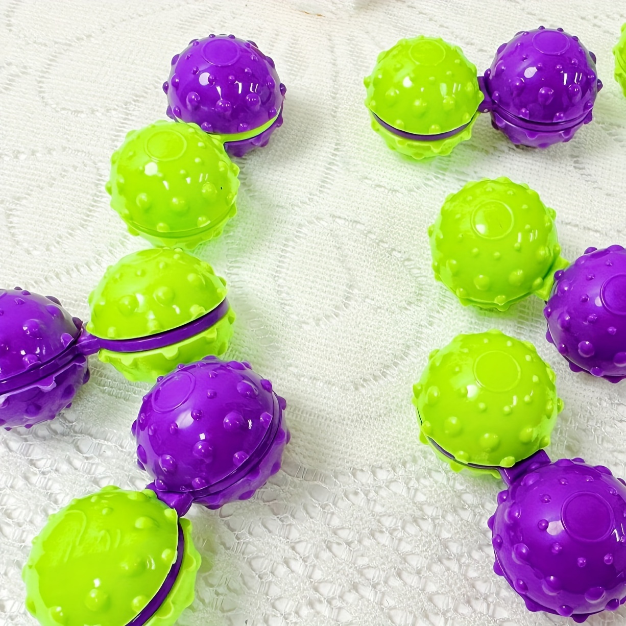 2pcs Gravity Radish Fingertip Decompression Massage Ball
