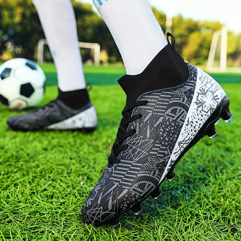 High Top Elastic Slip On Soccer Cleats With Spike, Breathable Non