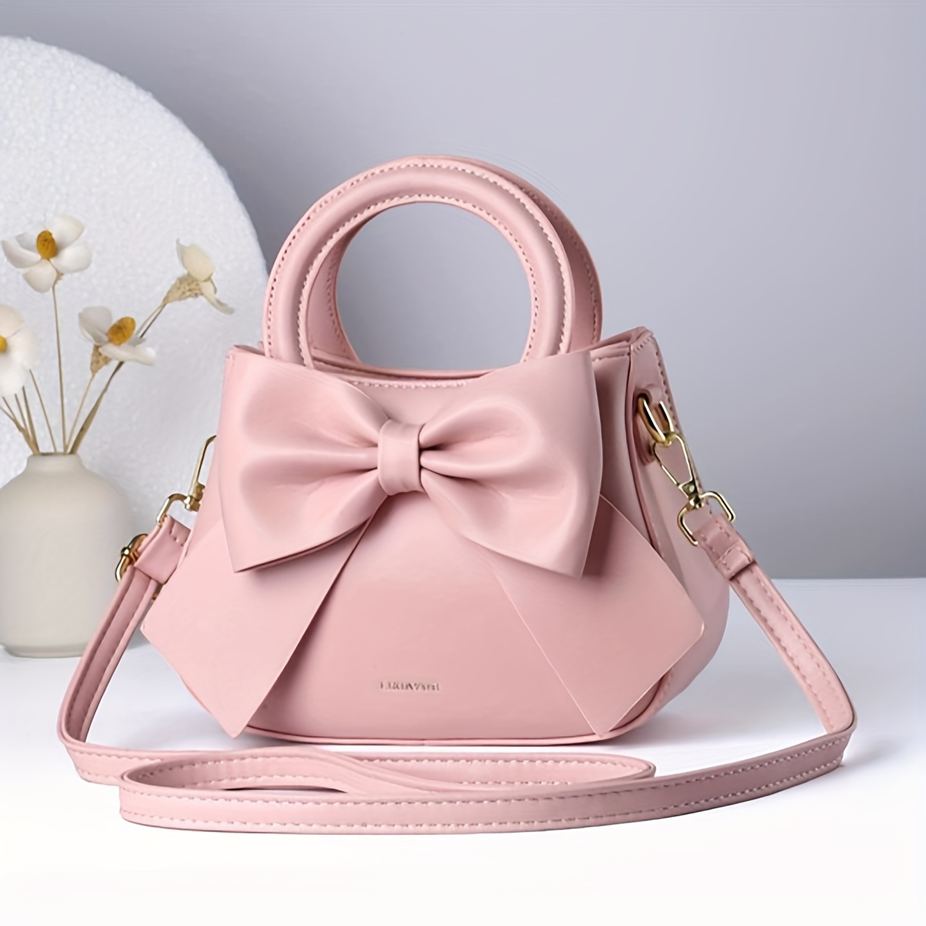 Pink bag best sale with bow