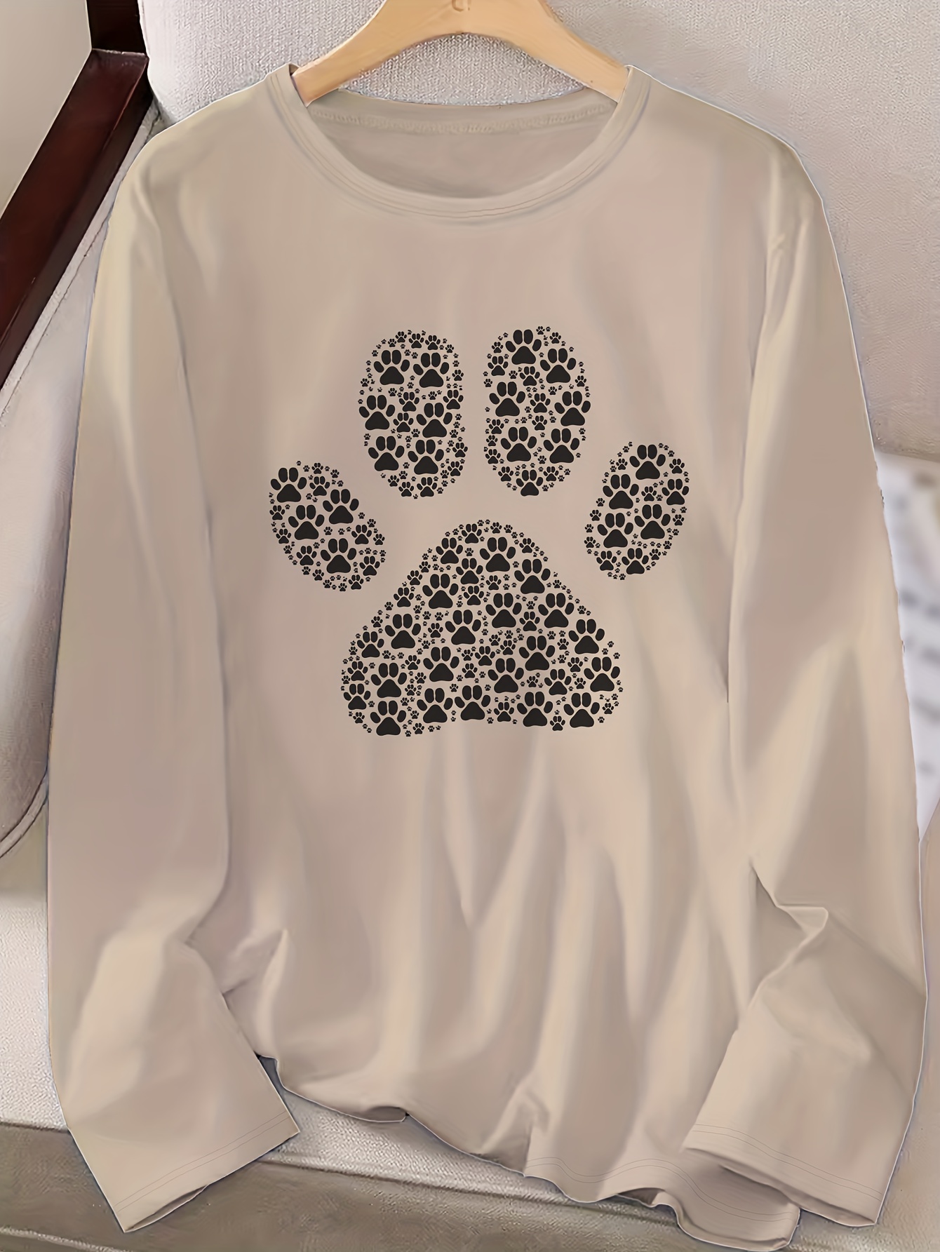 paw print blouse