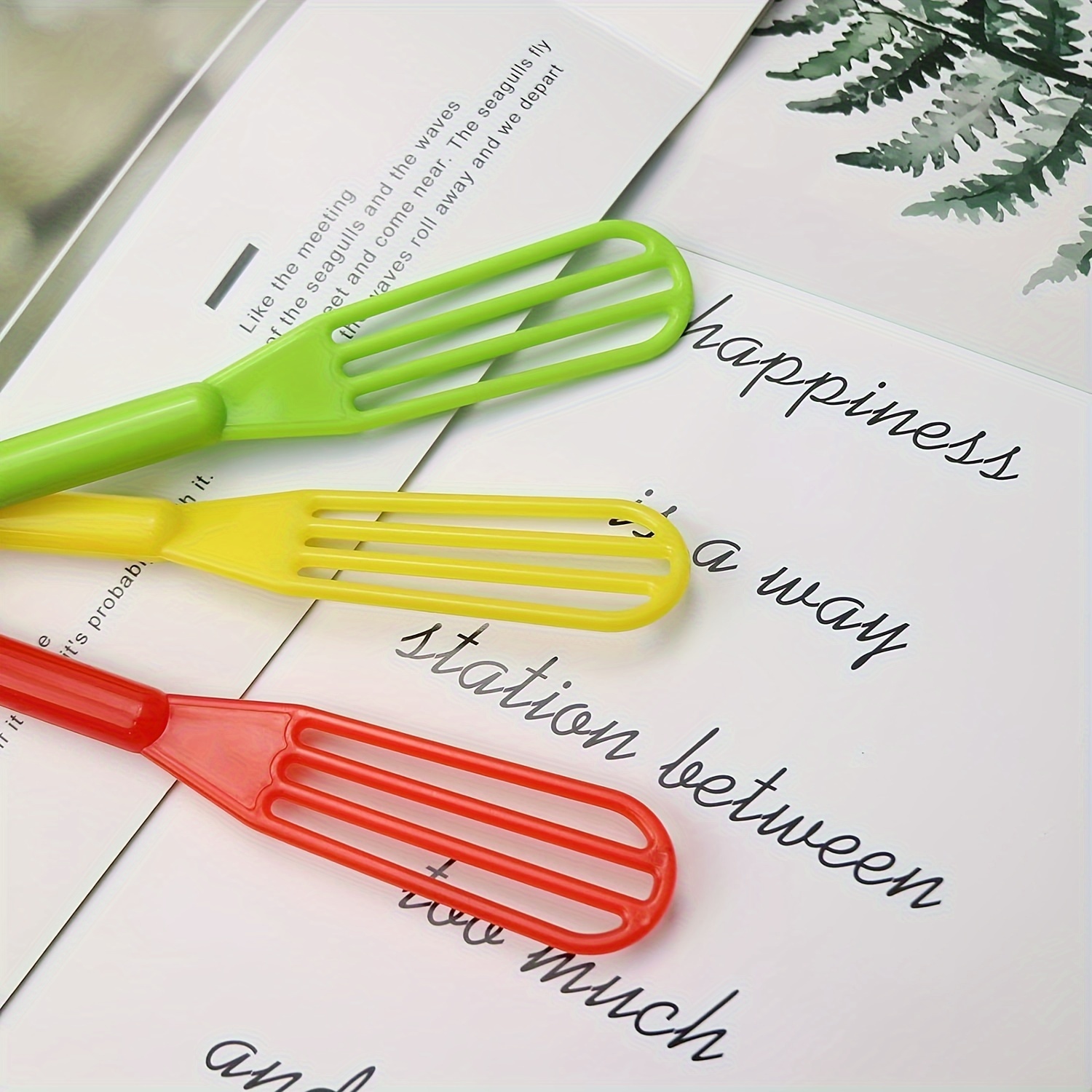 Whisks,5PCS Plastic Whisk Mixer Tool for Kitchen Salon Barber