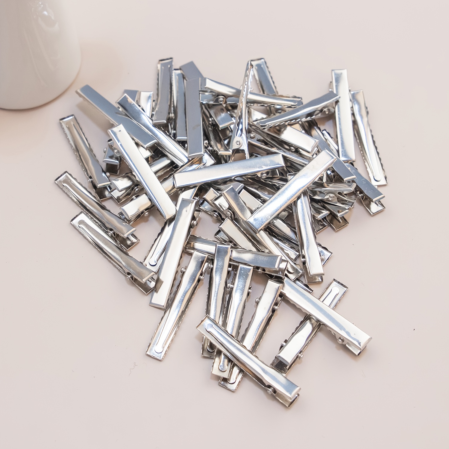 Temu 50pcs Alligator Hair Clips Bulk Silver Single Prong Hair Clips for Bows Making Hair Pins Base Supplies for Sectioning Hair Styling and Sectioning