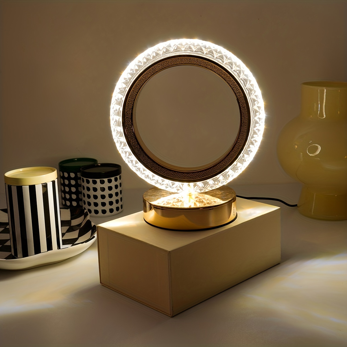 Gold ring online table lamp