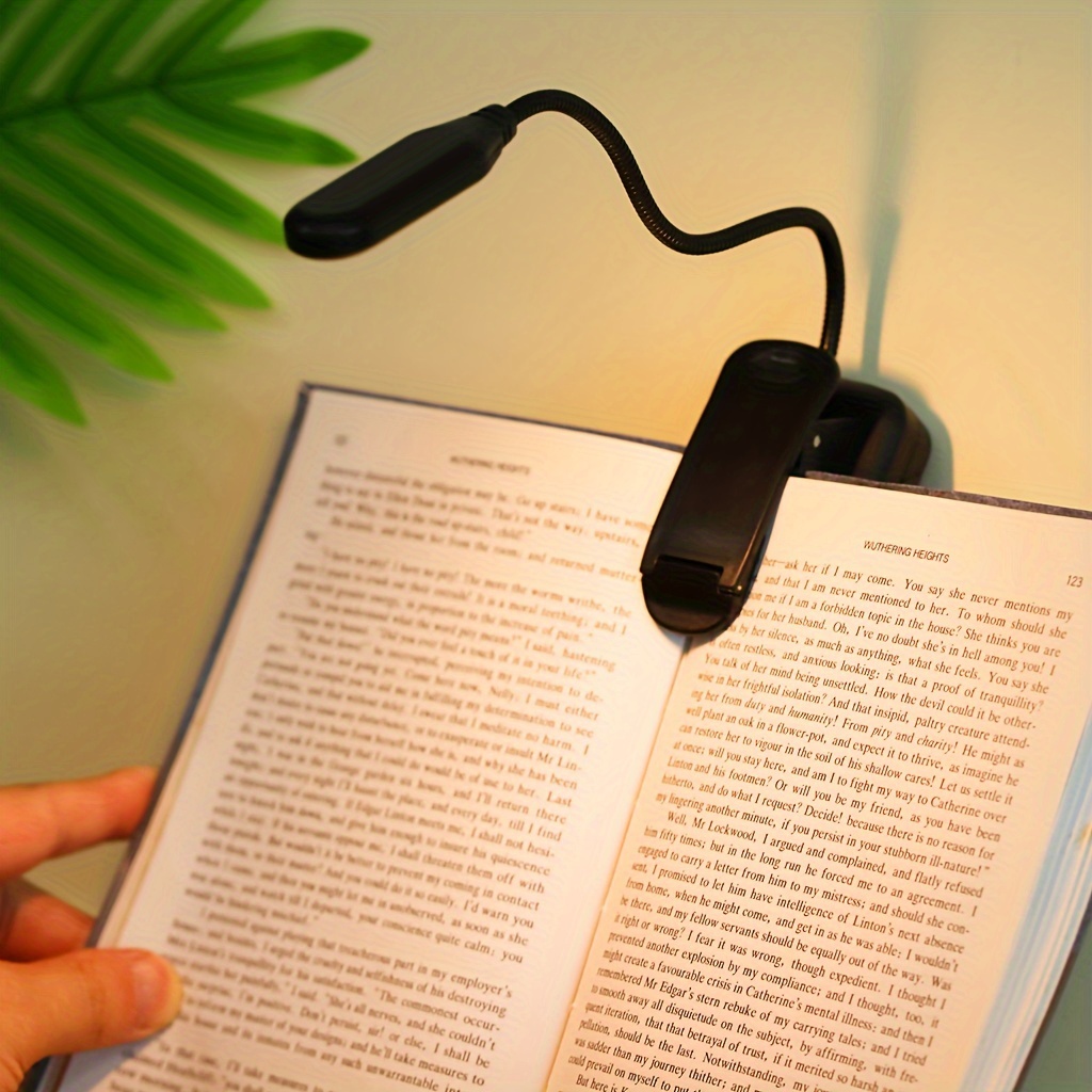 

1pc Adjustable Arm Yellow Light Reading Book Light, Portable Battery Power Led Night Reading Light With Clip, Desktop Eye Protection Reading Lamp, Outdoor Use Night Light