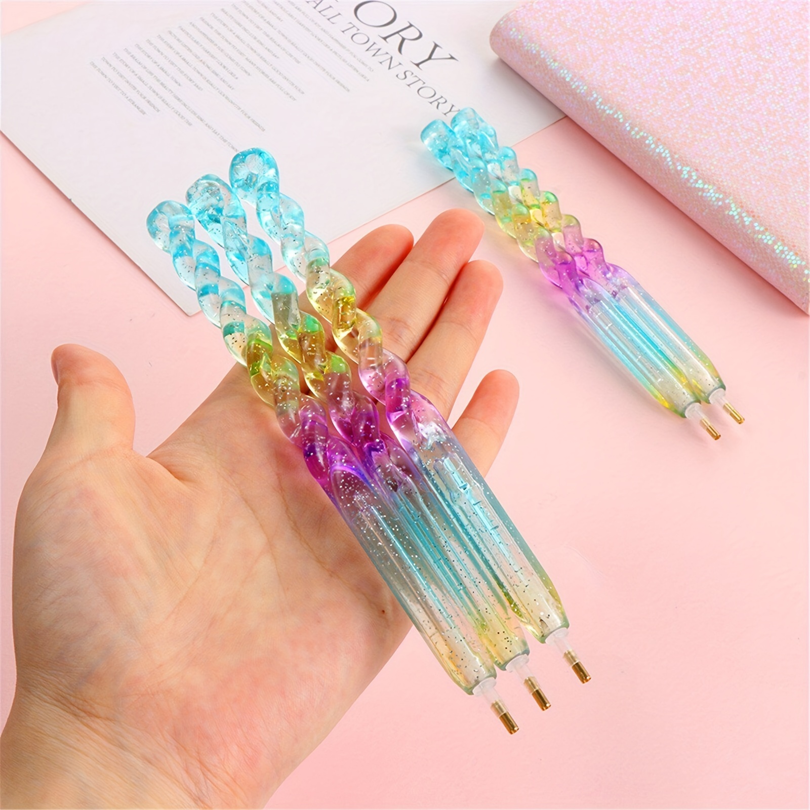 5D Diamond Painting Art Tools Lighting Point Drill Pens, Diamond Art  Accessories and Tools Diamond Pen for Nail DIY Crafts Decoration Sewing  Cross