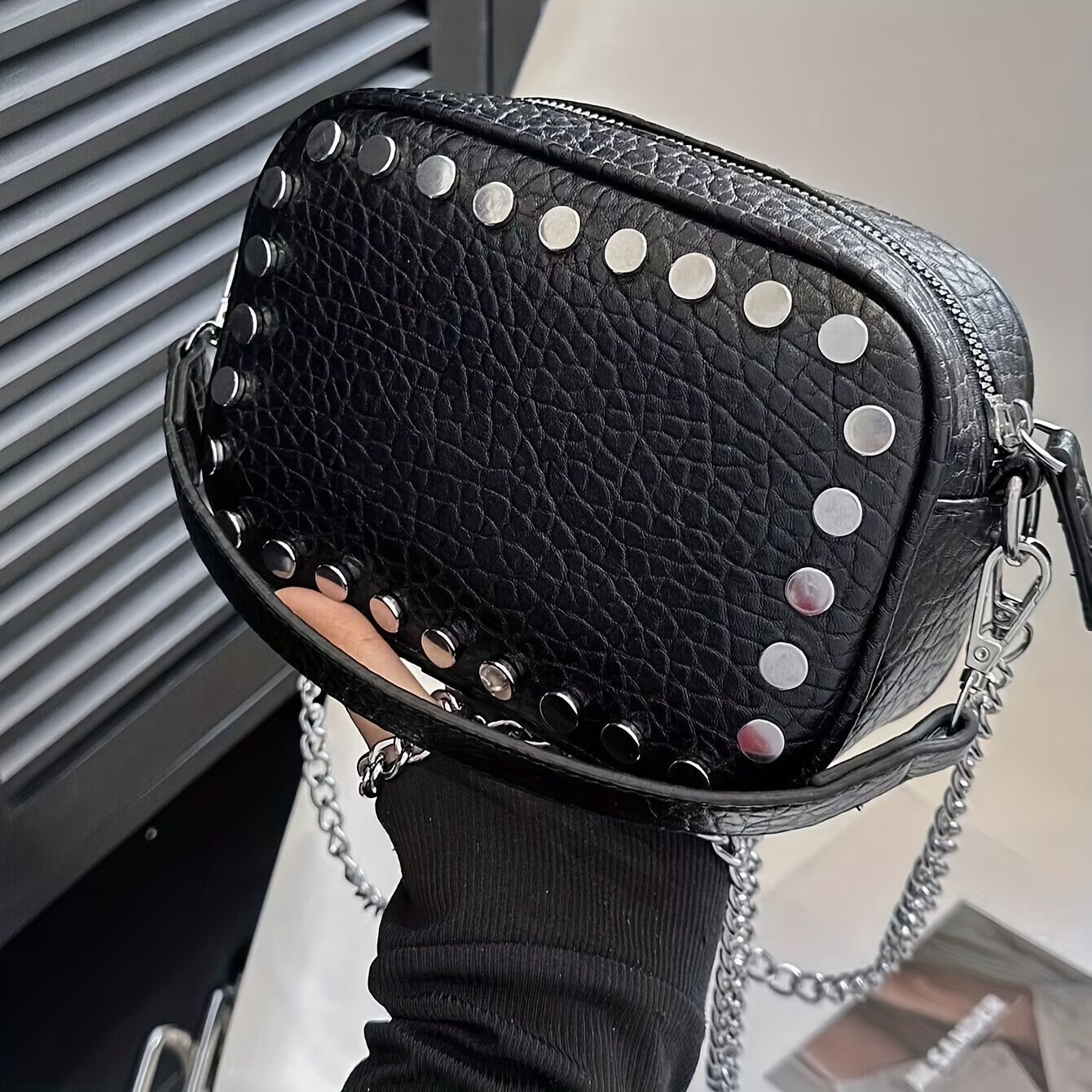 Metal Decor Square Handbag, Mini Chain Flap Purse, Women's Faux Leather  Crossbody Bag (7.9*5.1*3.1) Inch - Temu