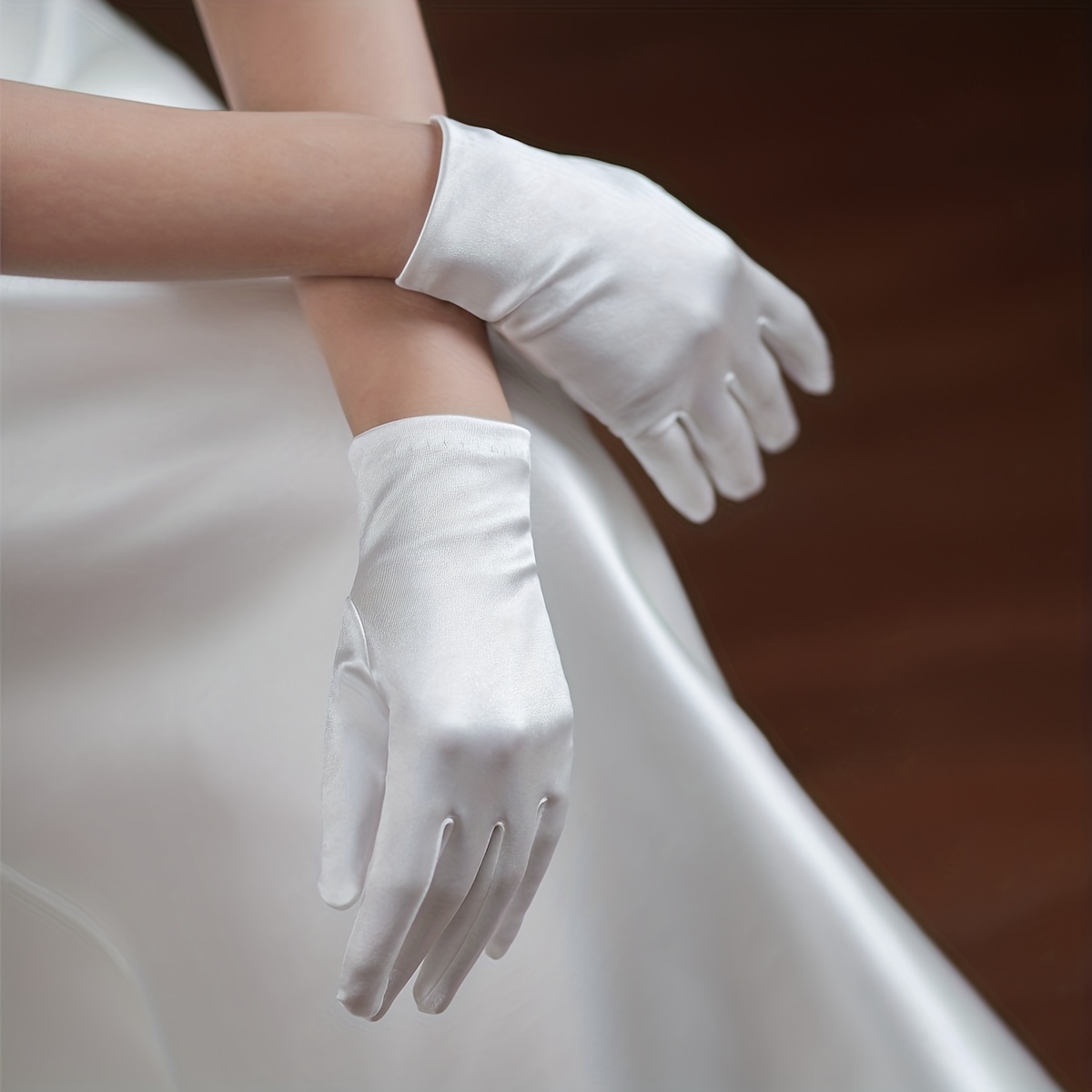 Guantes de satén blanco, guantes cortos blancos para mujer, guantes de  princesa blanca, guantes de seda blanca pura con colgante de perlas para